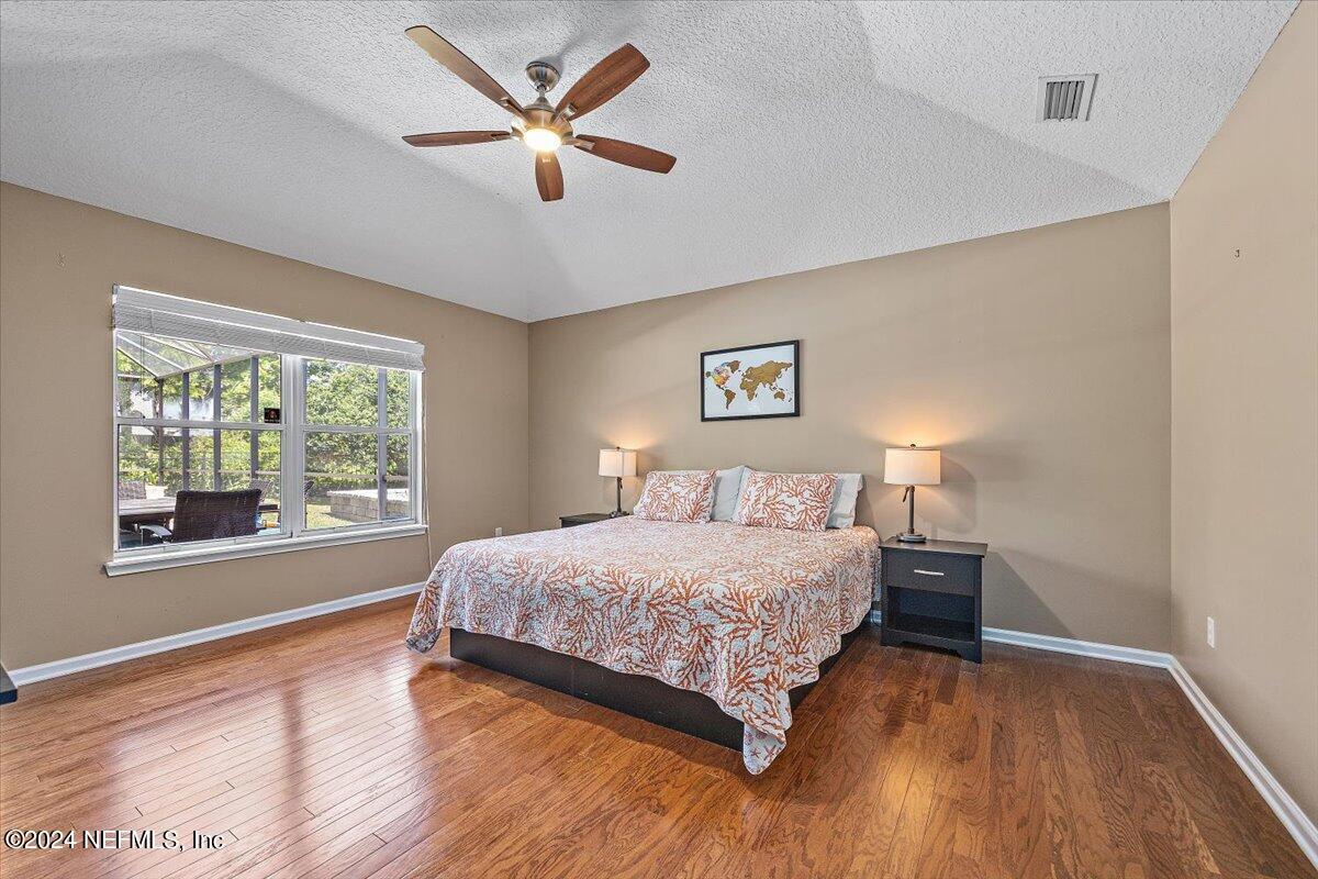 13781 HARBOR CREEK Place