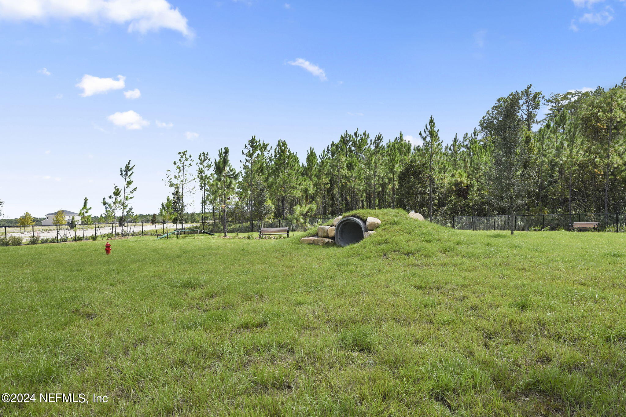 175 WINDSWEPT Way