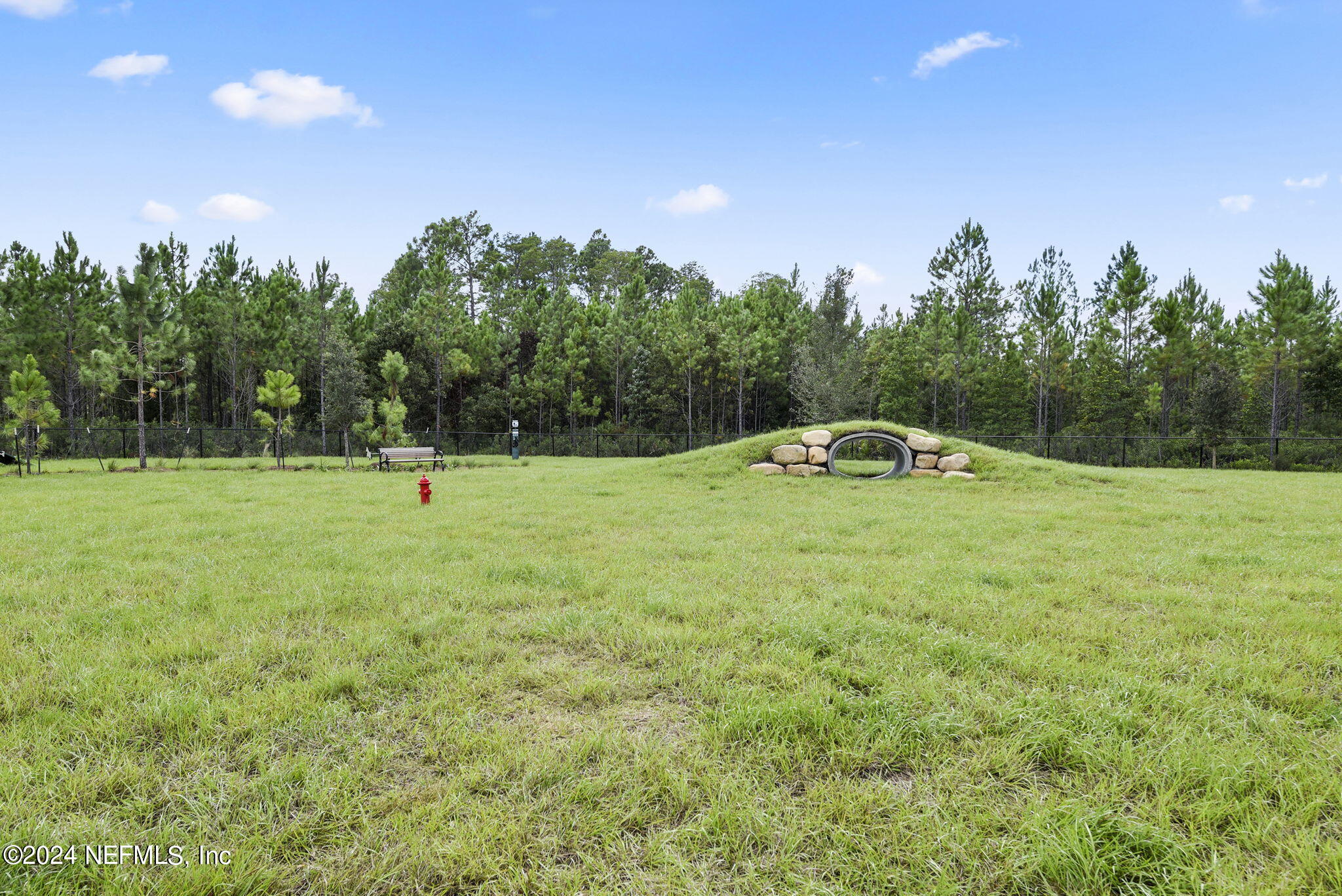 175 WINDSWEPT Way