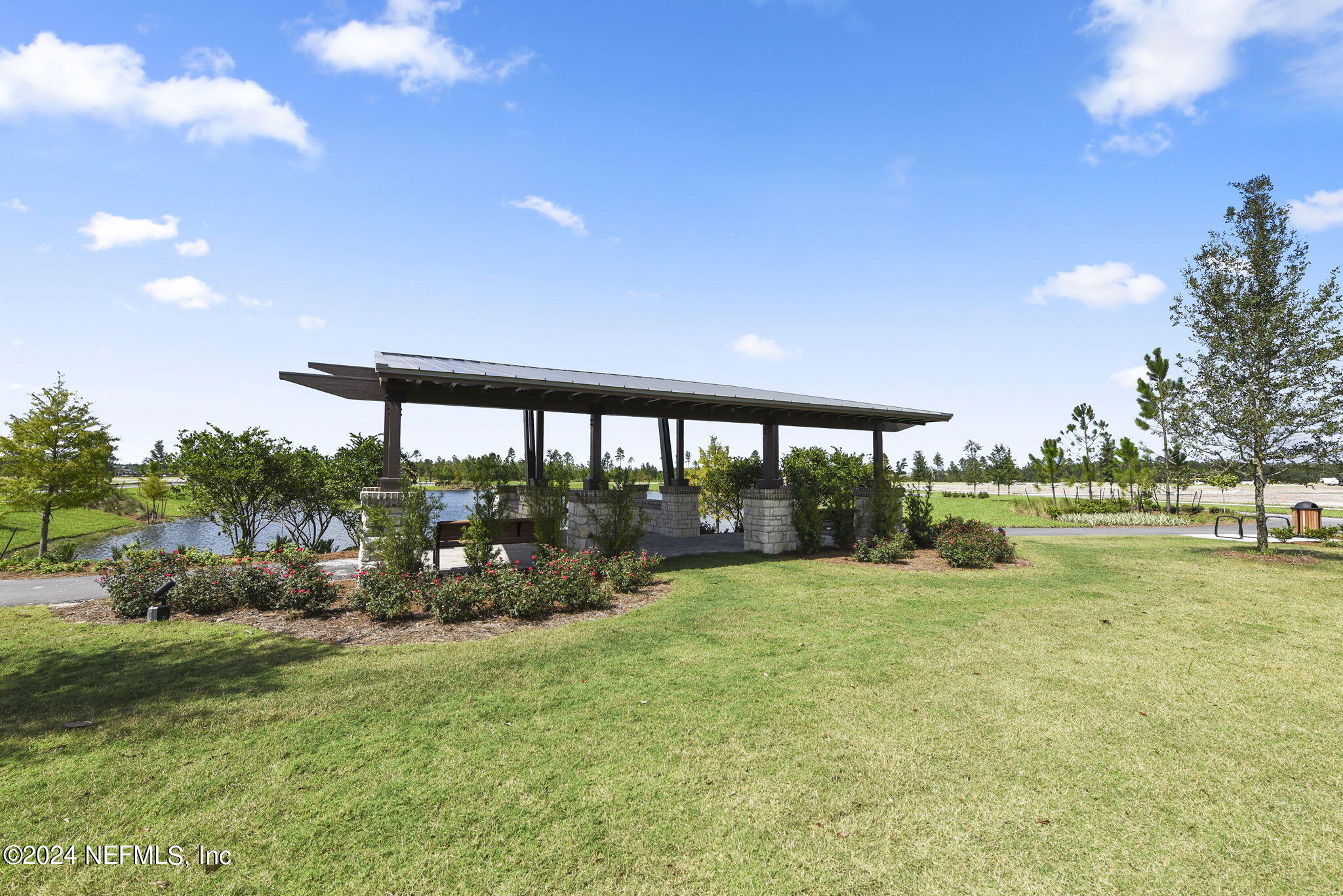 175 WINDSWEPT Way