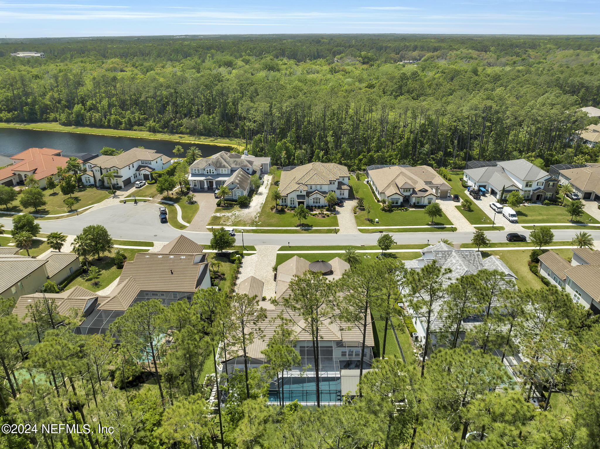 249 DEER VALLEY Drive
