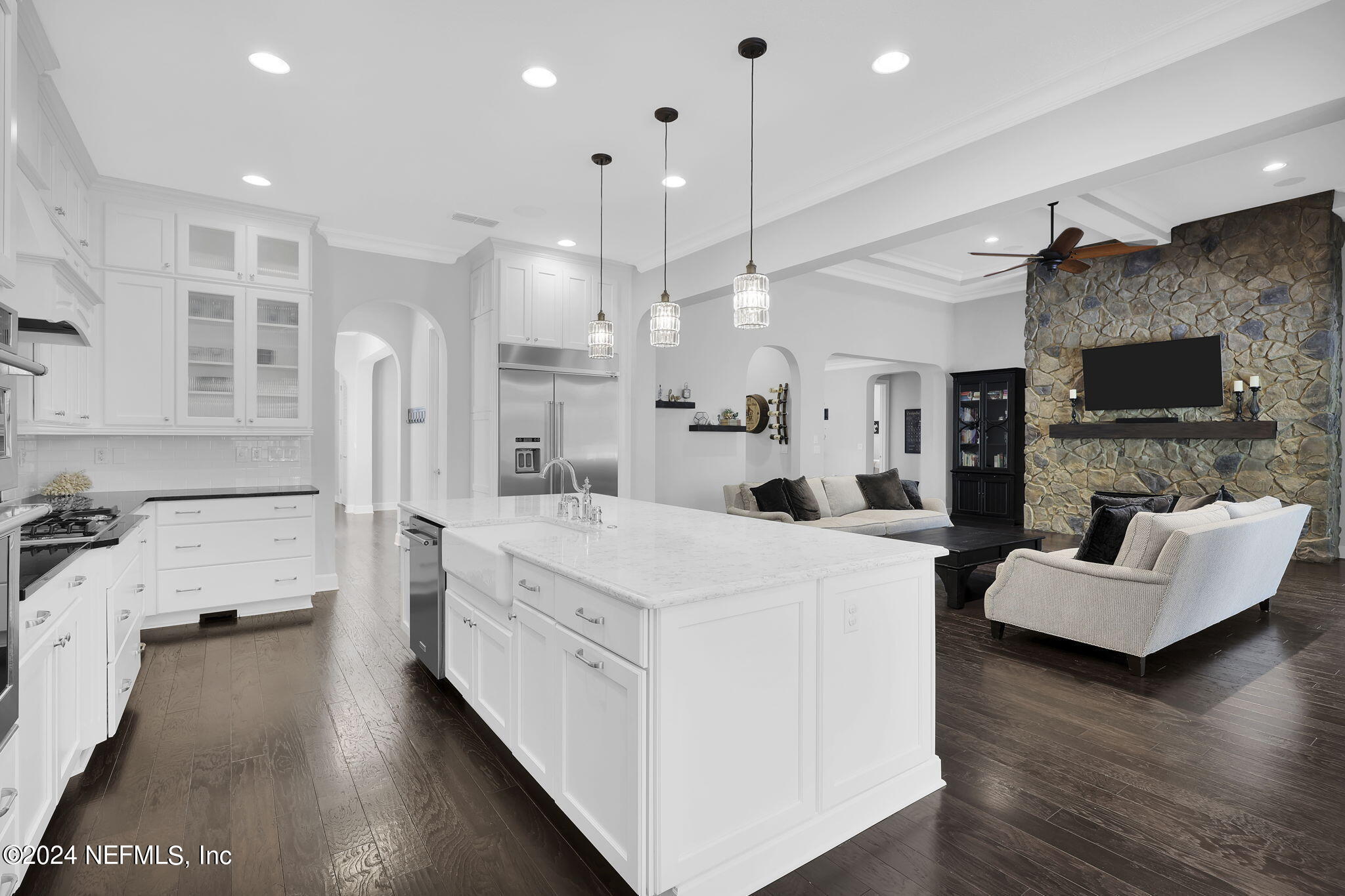 249 DEER VALLEY Drive