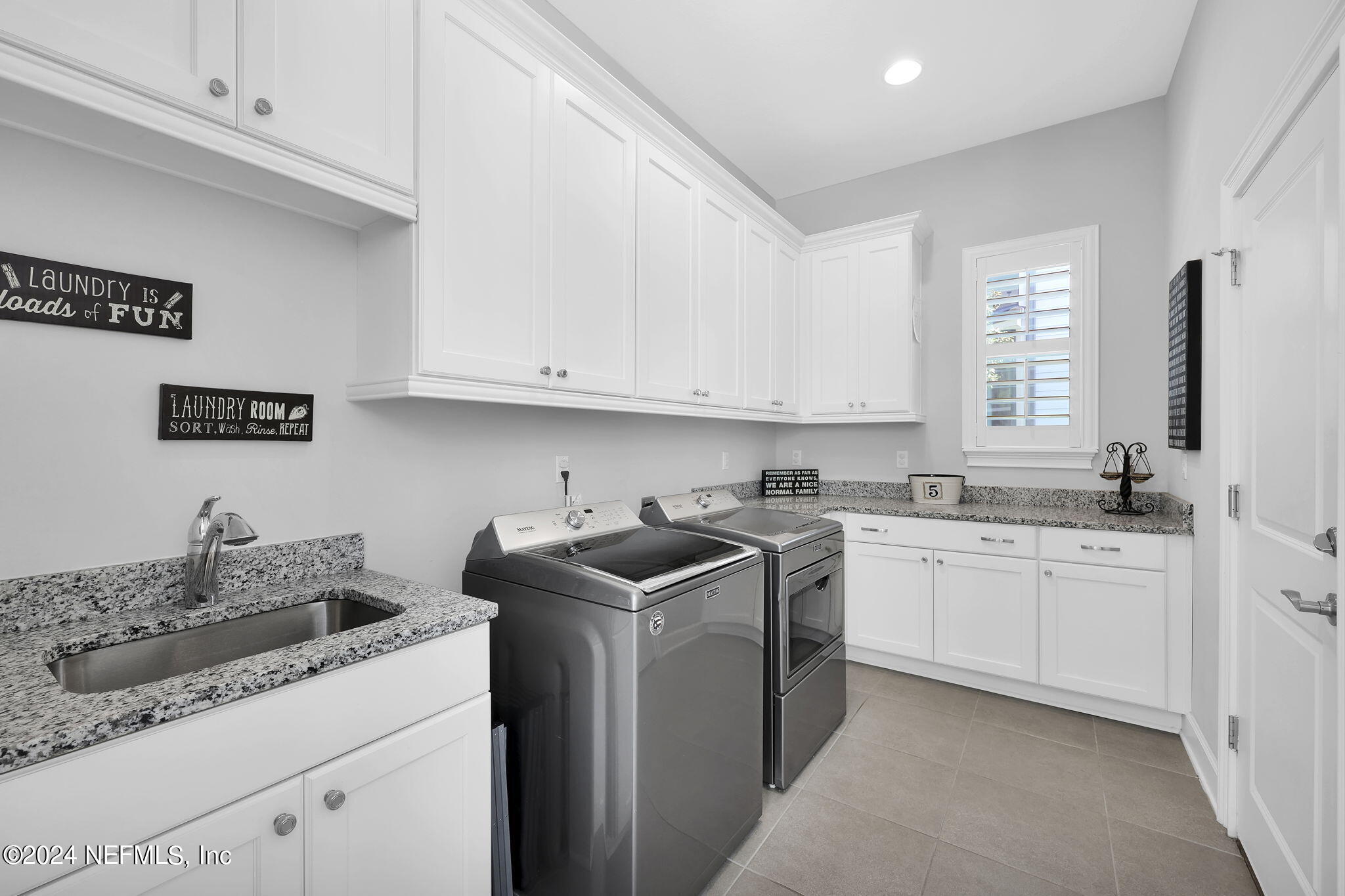 249 DEER VALLEY Drive