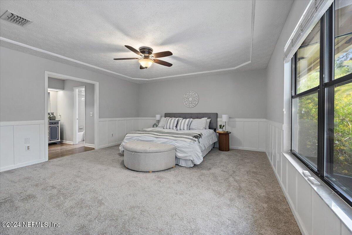 305 EDINBURGH Lane