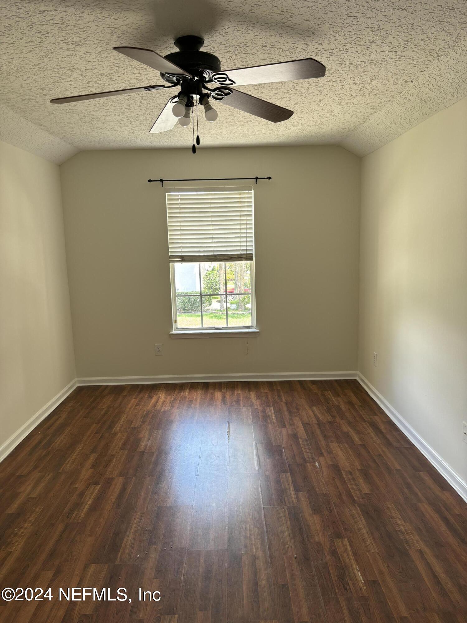 124 SHELBYS COVE Court