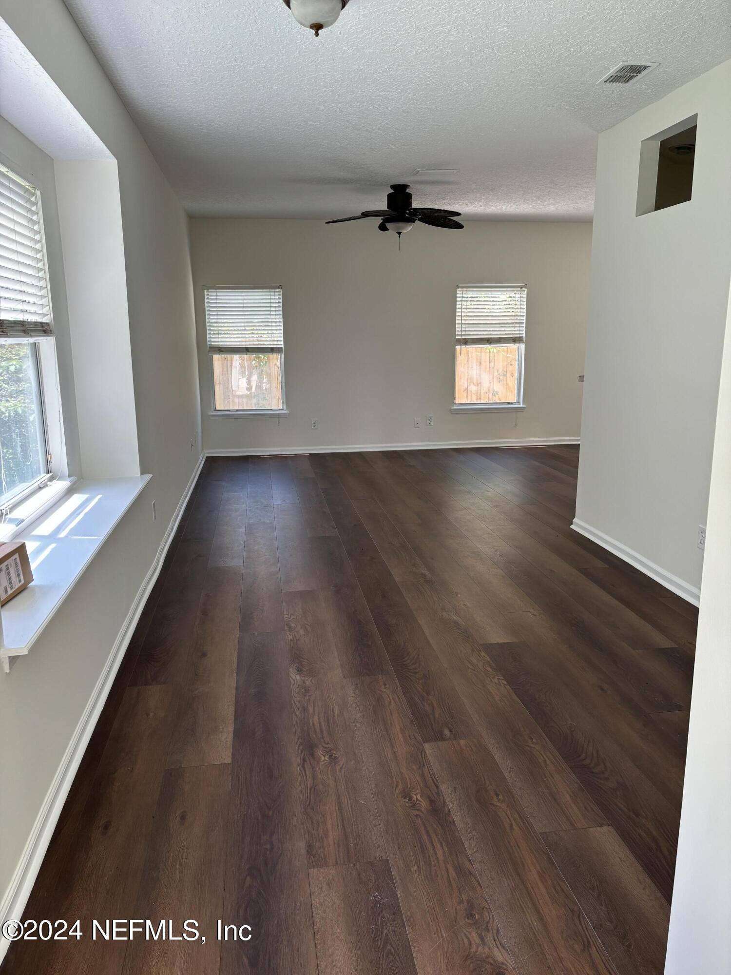 124 SHELBYS COVE Court