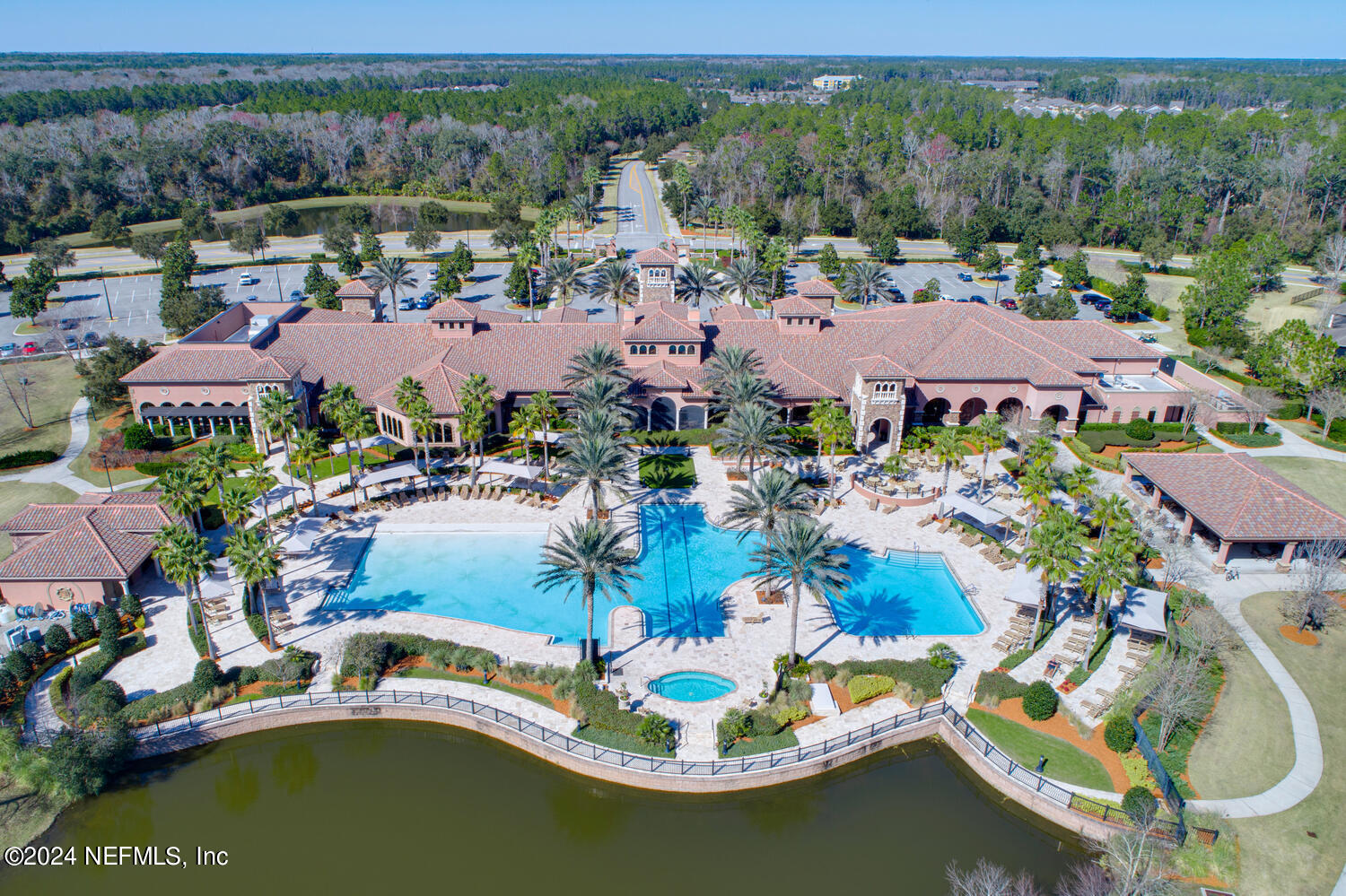 426 MANGROVE THICKET Boulevard