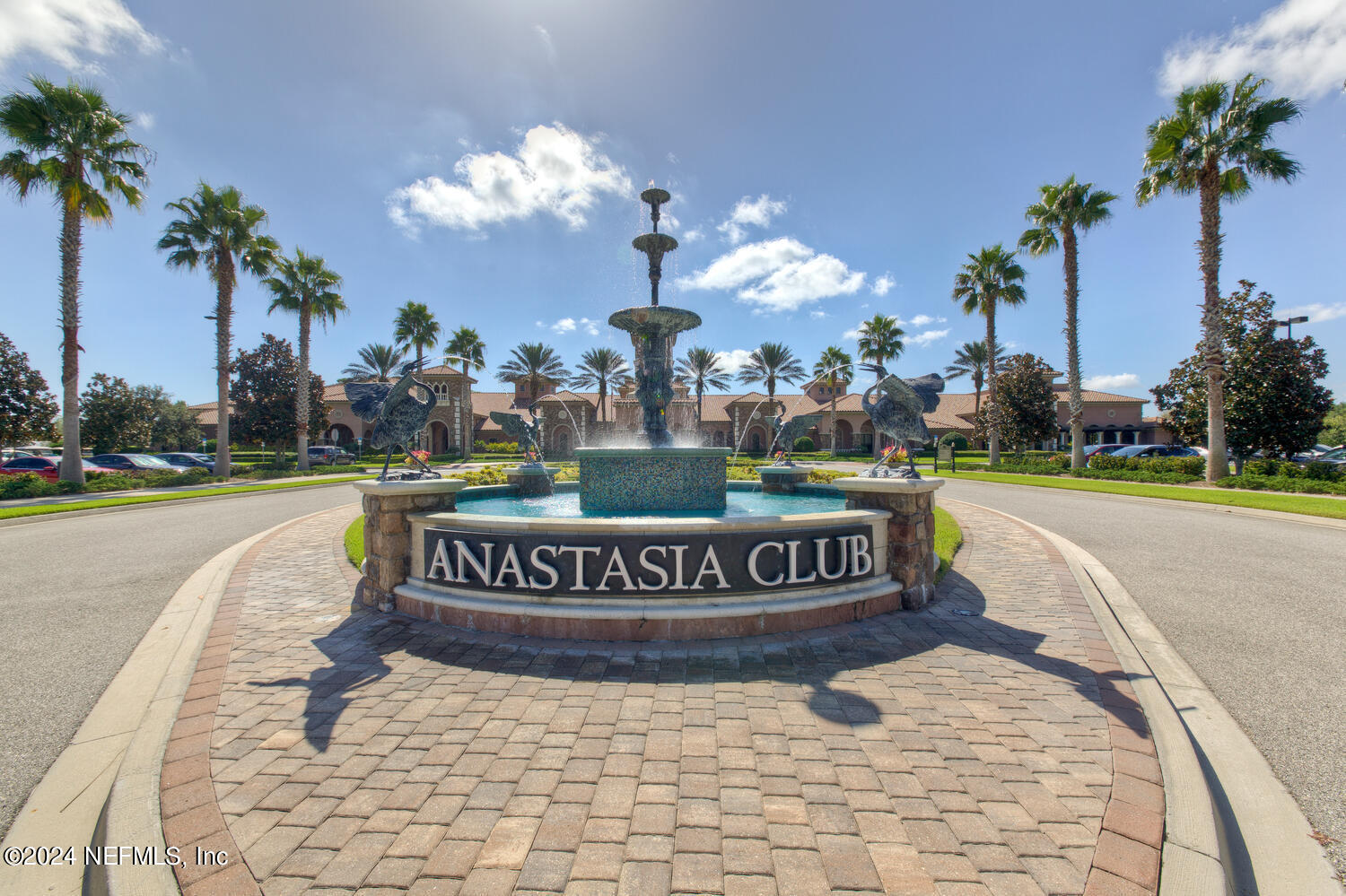 426 MANGROVE THICKET Boulevard