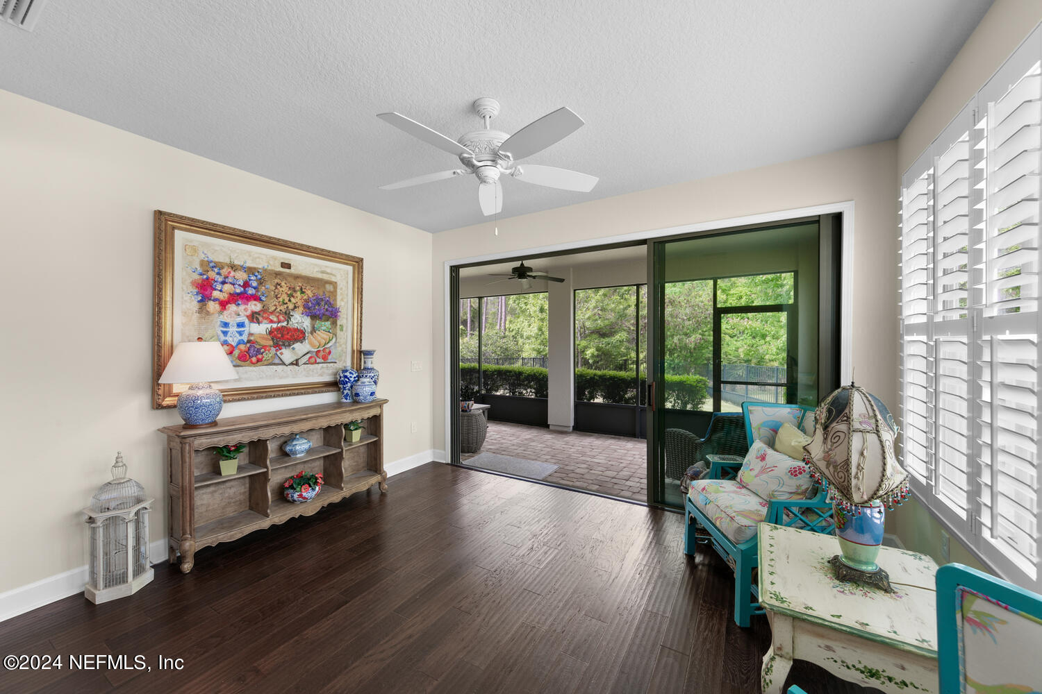 426 MANGROVE THICKET Boulevard