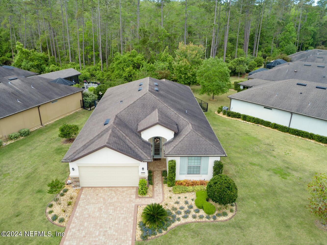 426 MANGROVE THICKET Boulevard