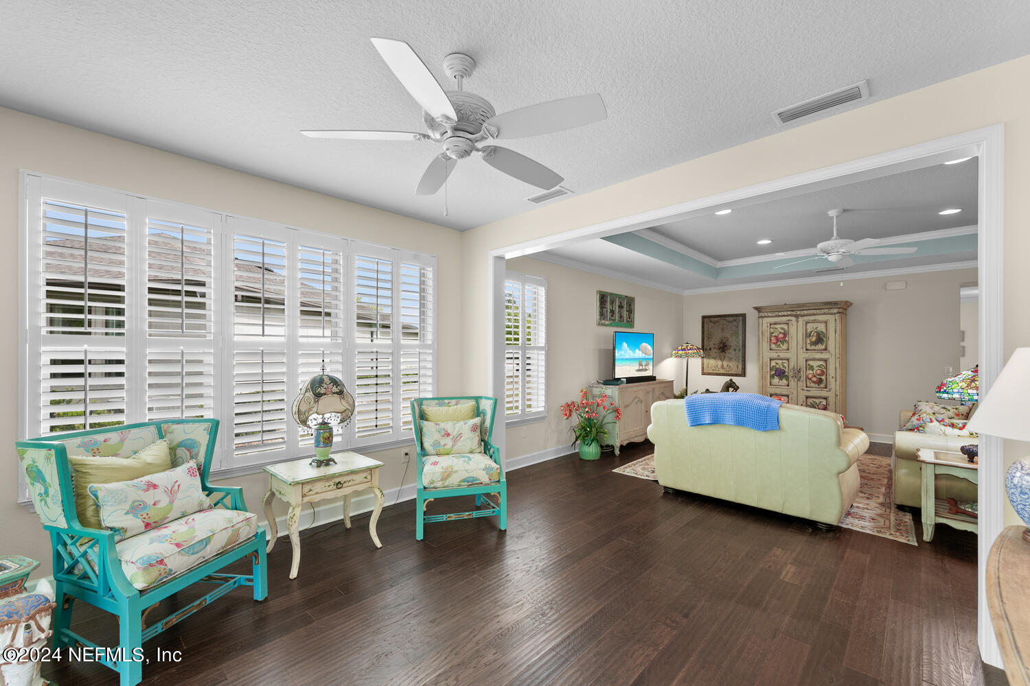 426 MANGROVE THICKET Boulevard