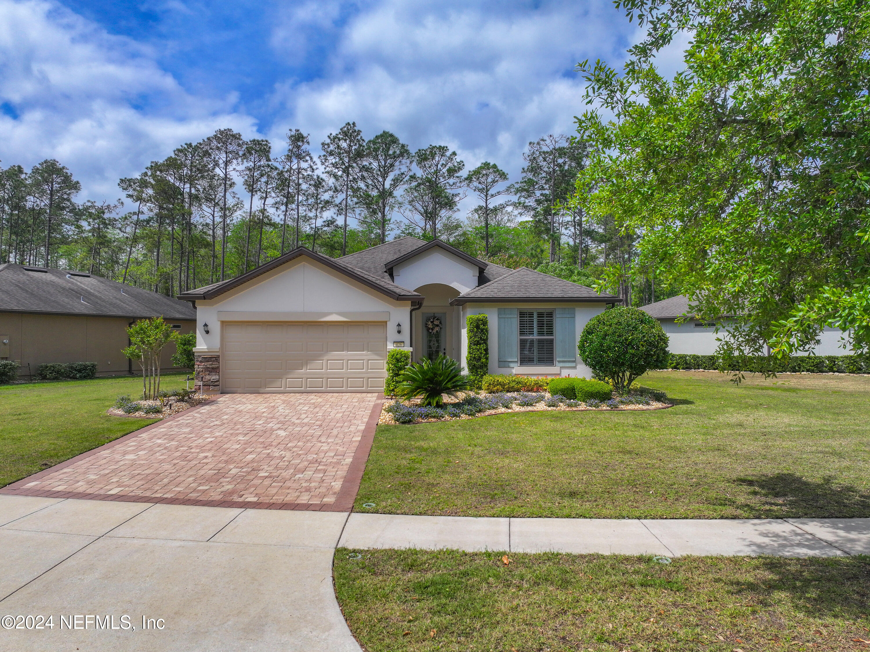 426 MANGROVE THICKET Boulevard