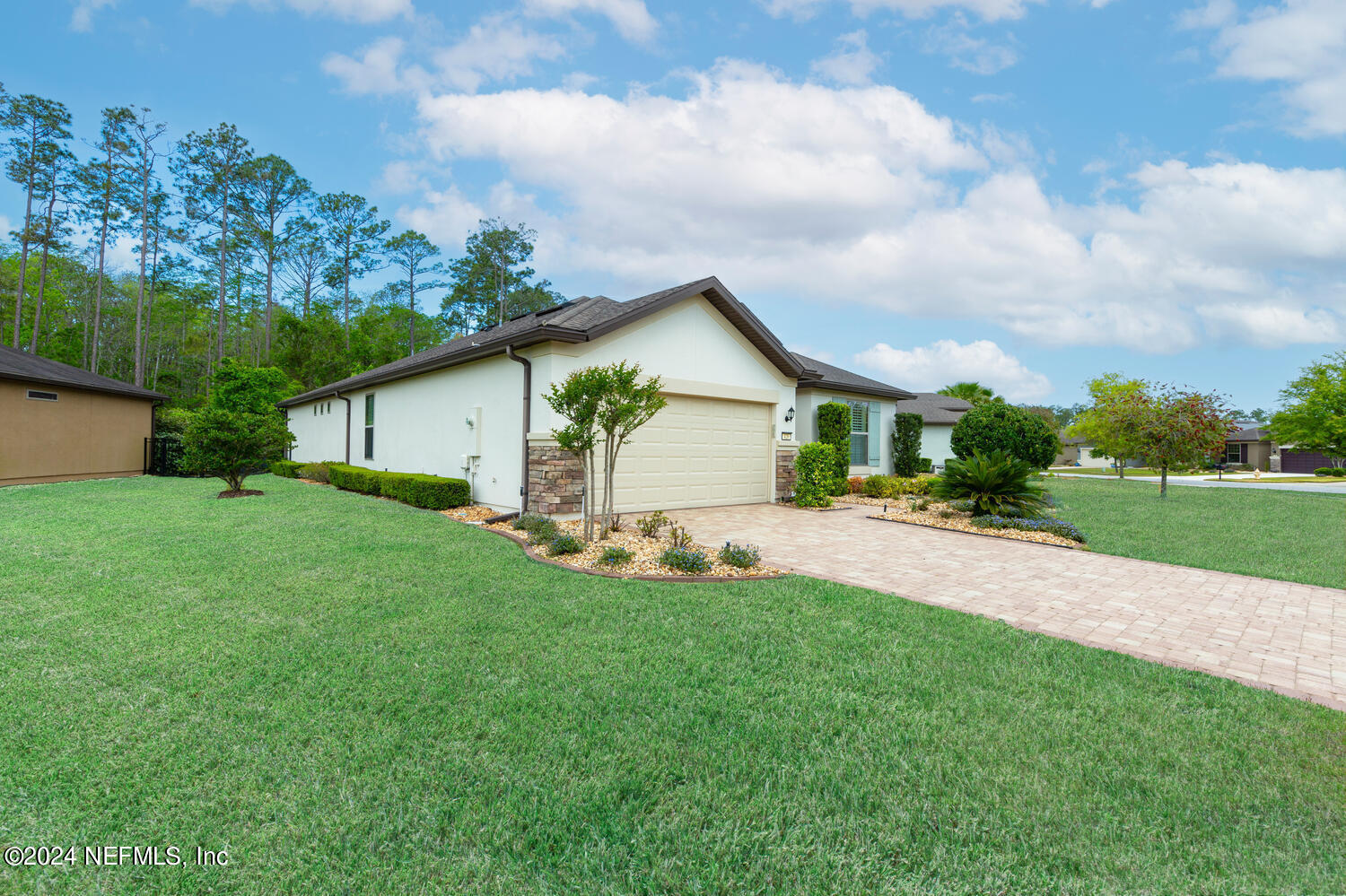 426 MANGROVE THICKET Boulevard