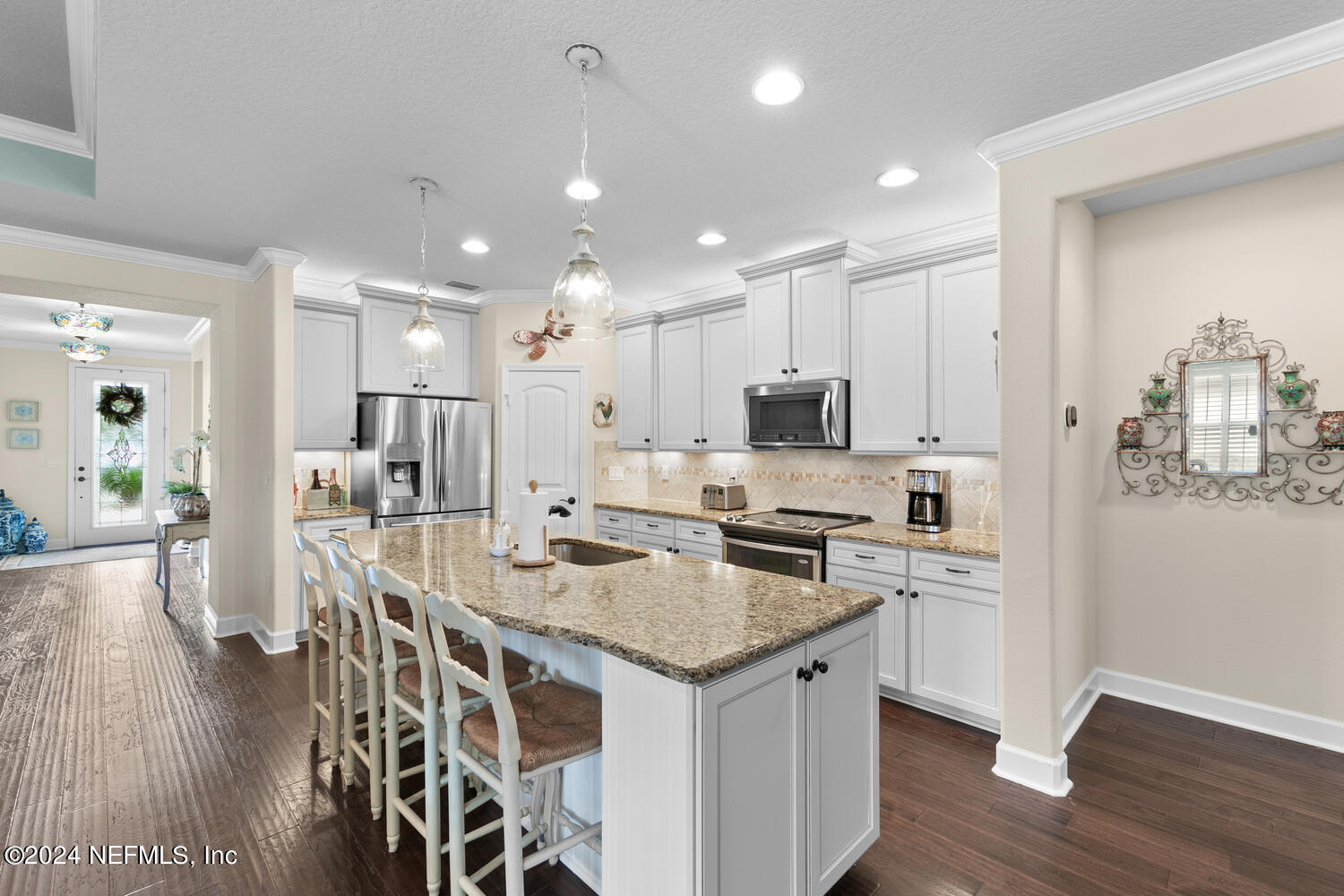 426 MANGROVE THICKET Boulevard