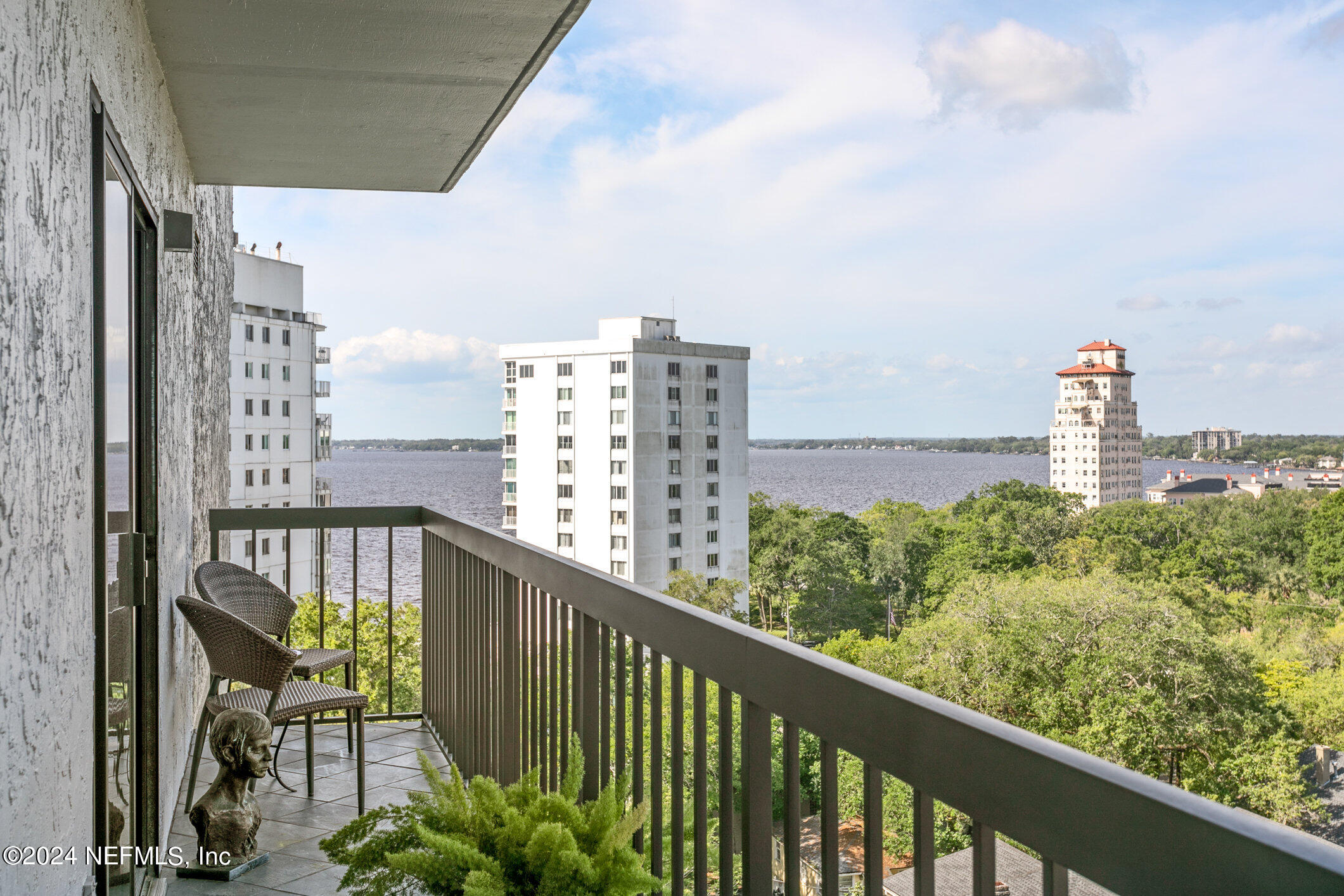 505 LANCASTER Street, 10D