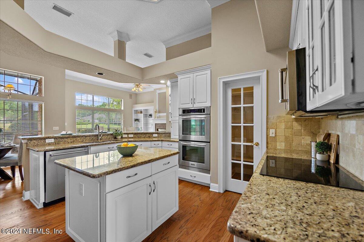 1232 CUNNINGHAM CREEK Drive