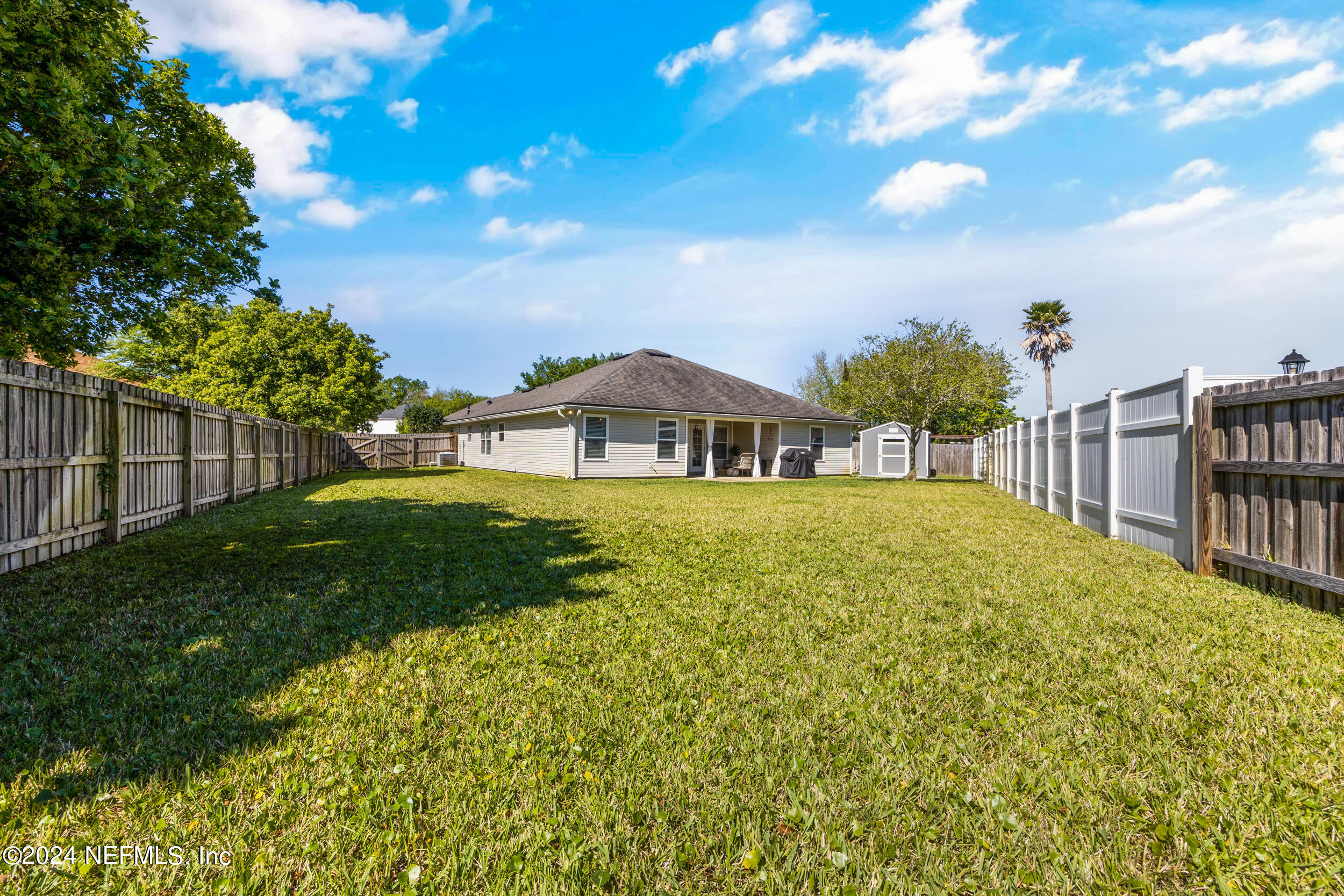 11189 WINDLESHAM Court