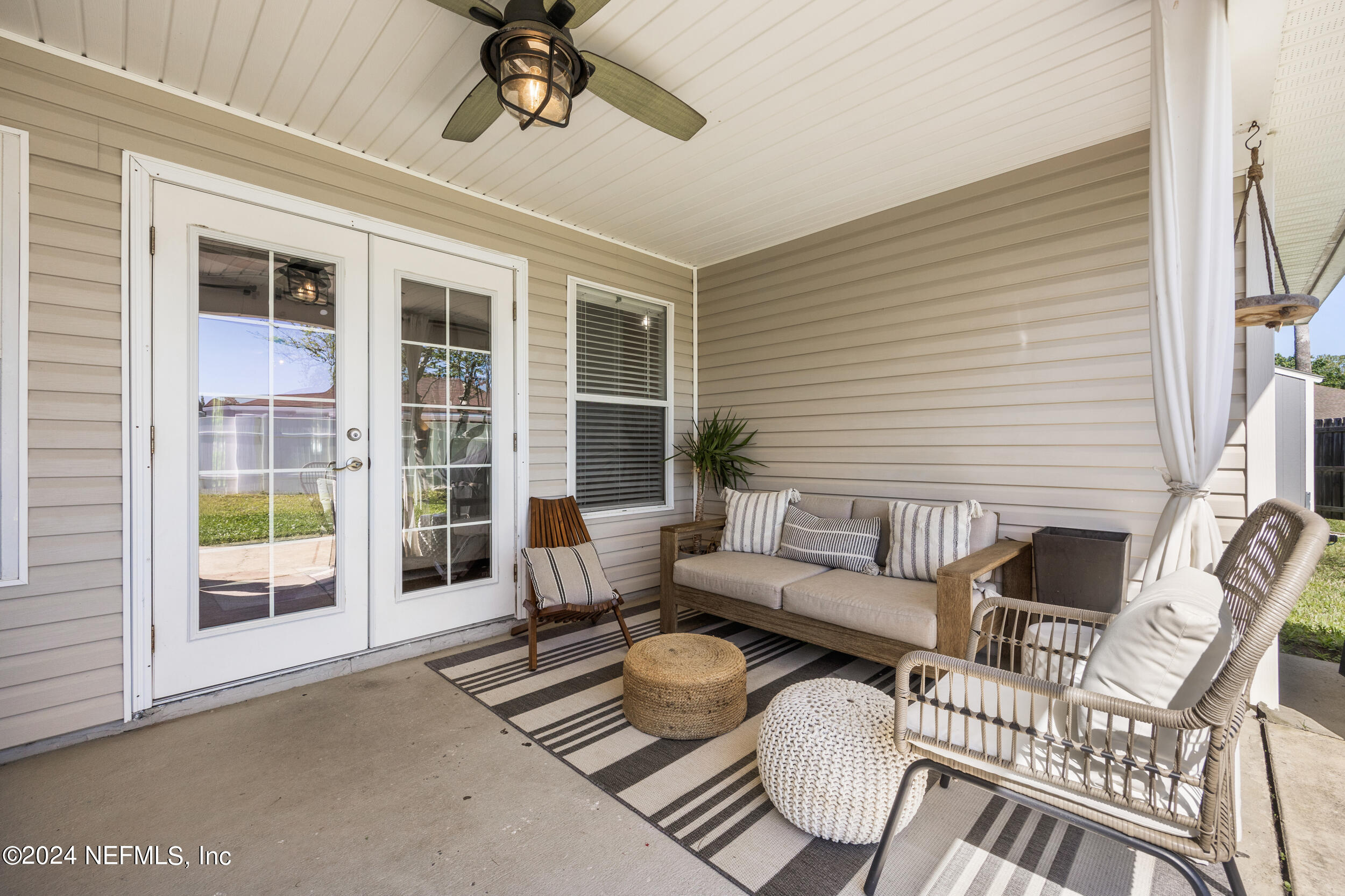 11189 WINDLESHAM Court
