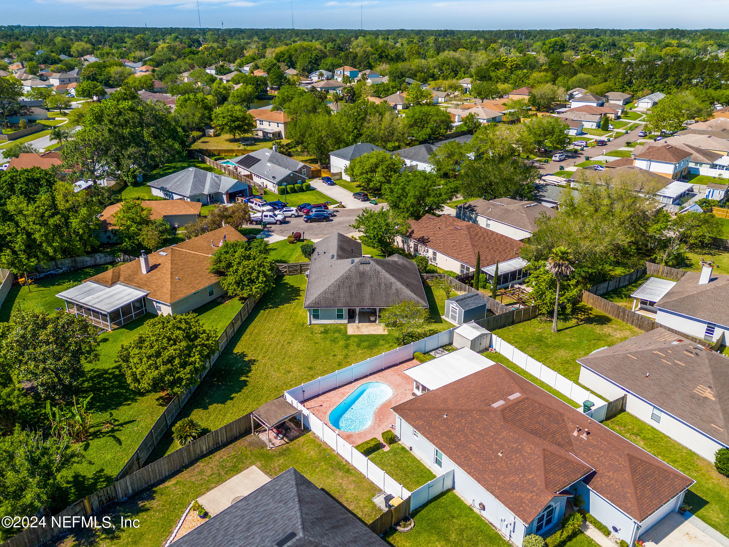 11189 WINDLESHAM Court