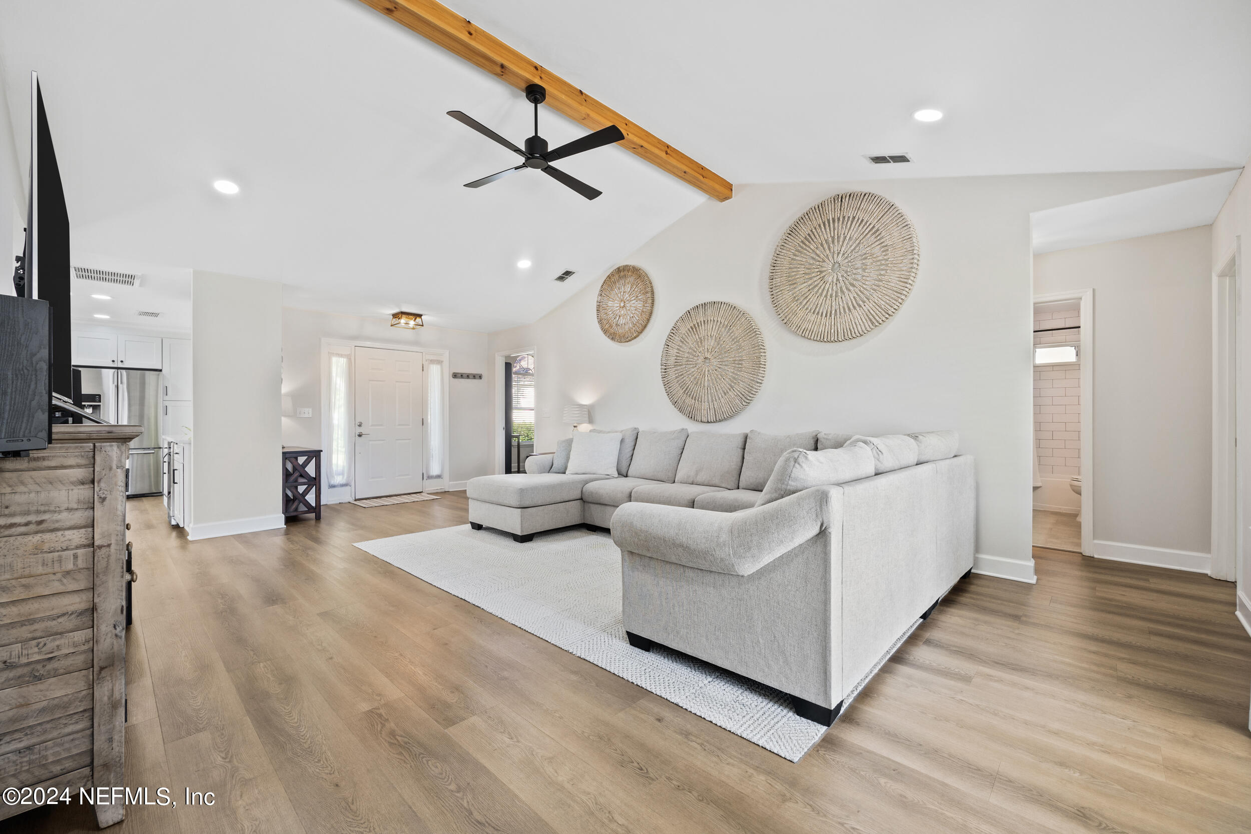 11189 WINDLESHAM Court