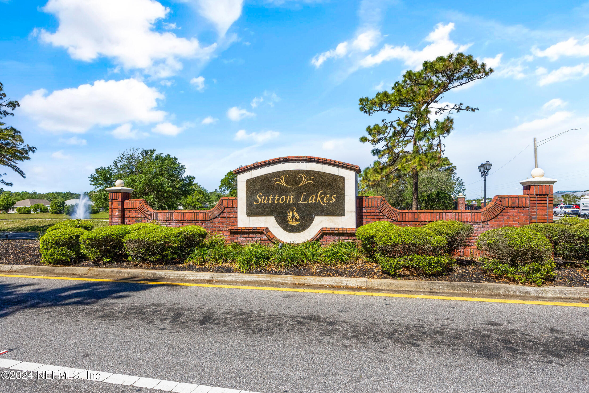 11189 WINDLESHAM Court