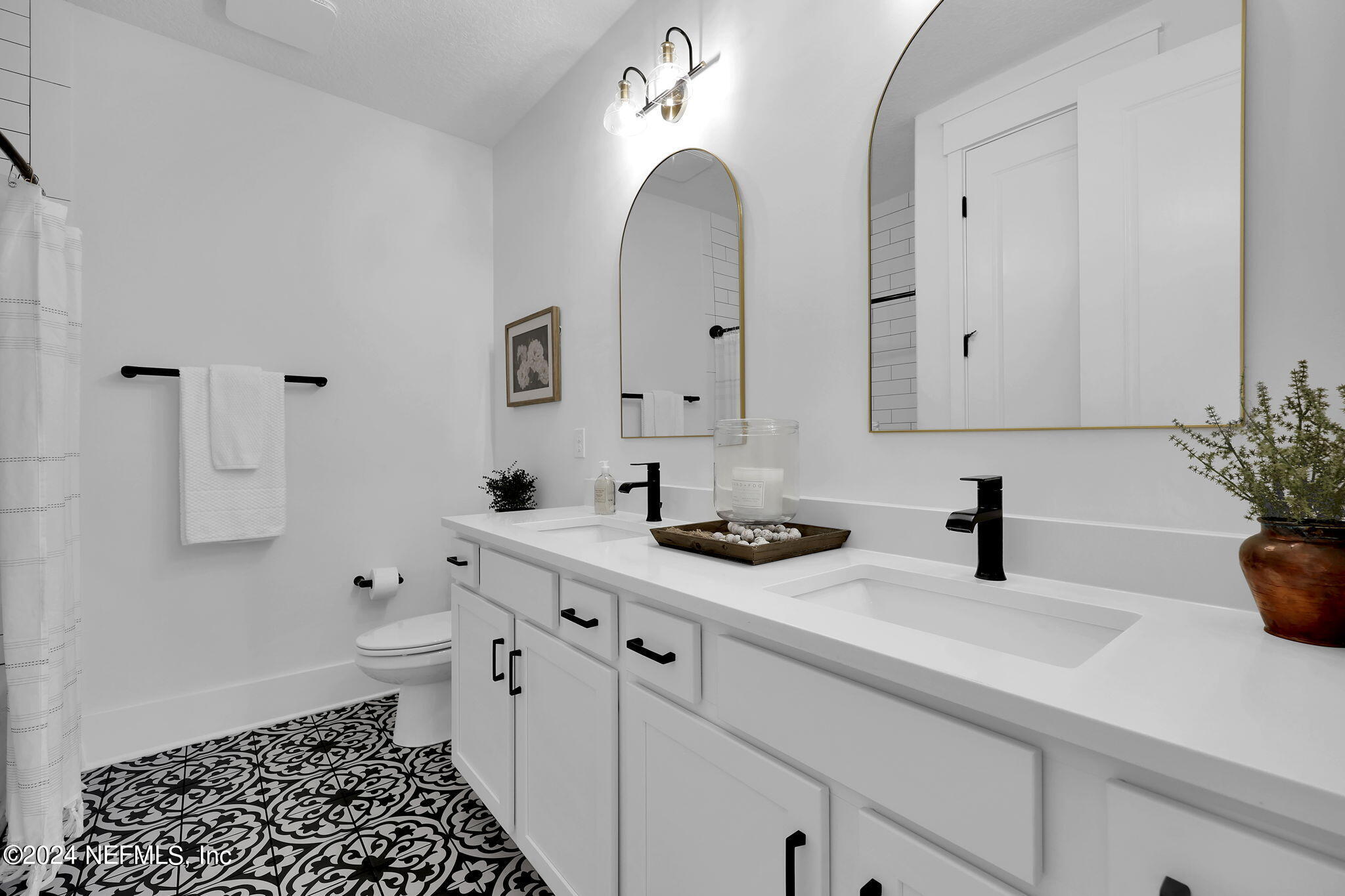 316 POTTERS MILL TRAIL