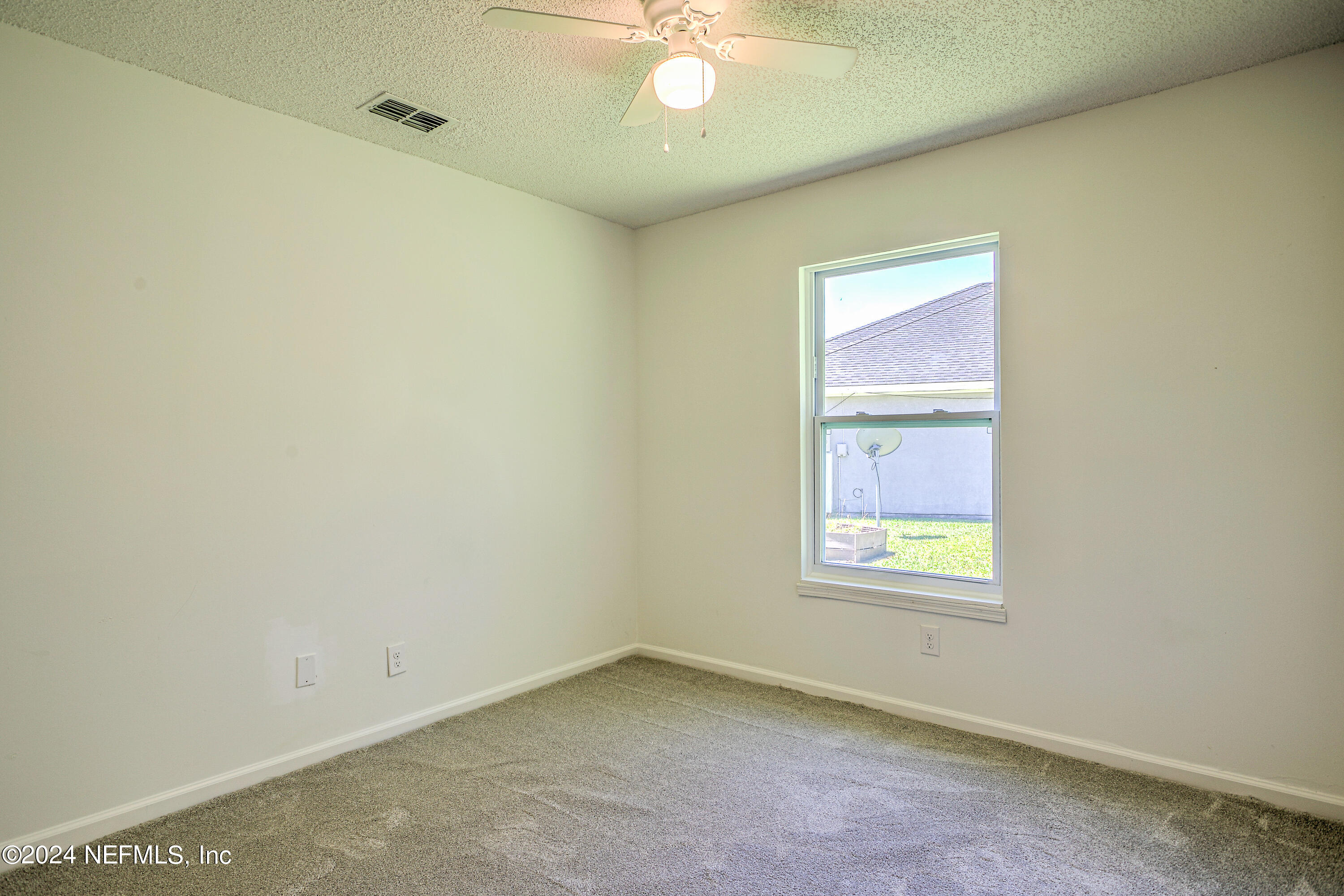 8931 NEEDLEPOINT Place