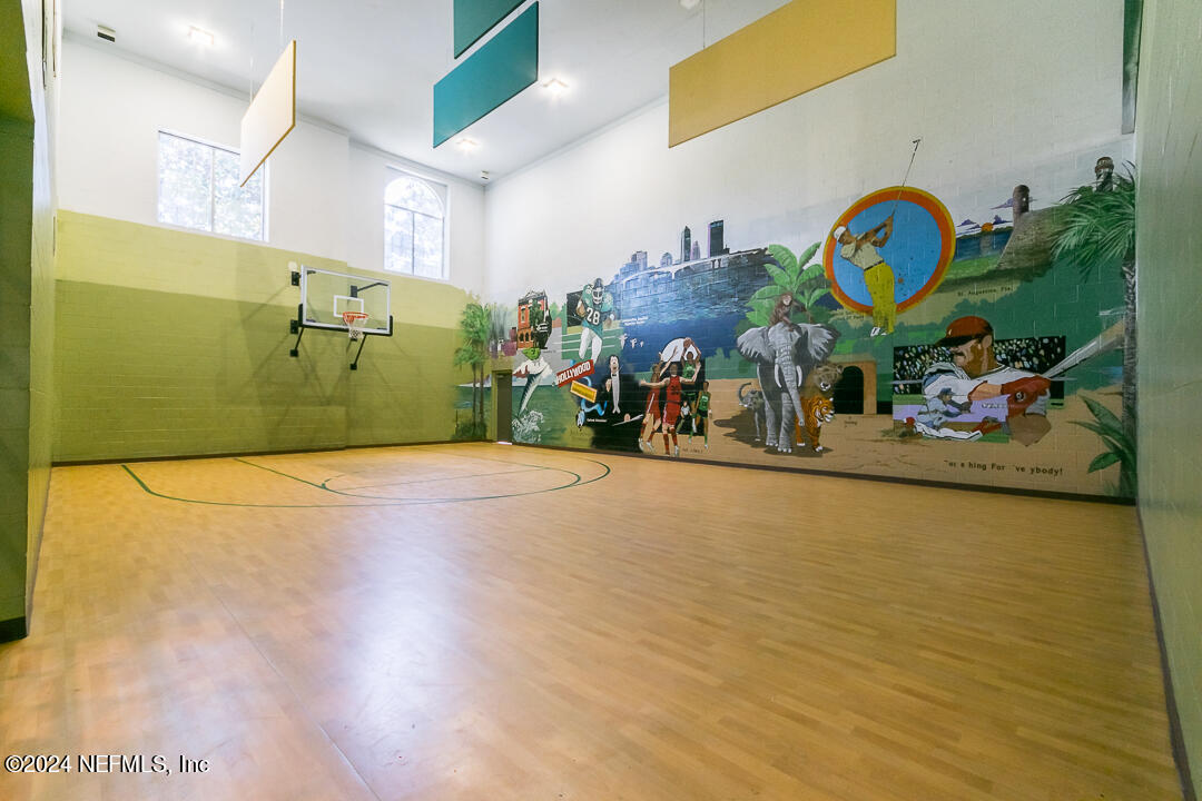7800 POINT MEADOWS Drive, 412