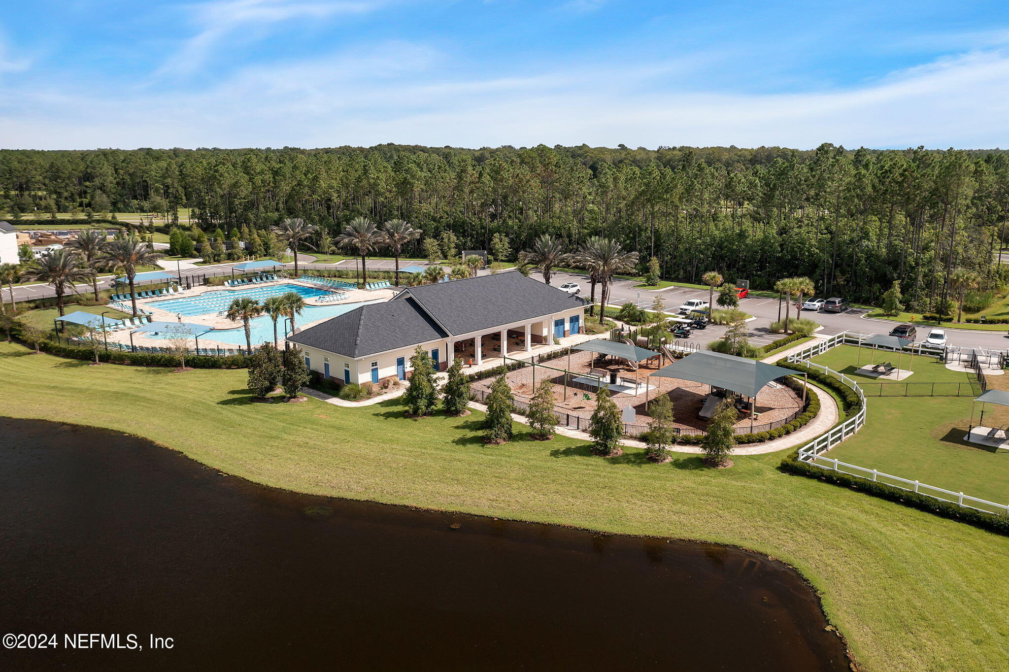 541 VILLAGE GRANDE Drive