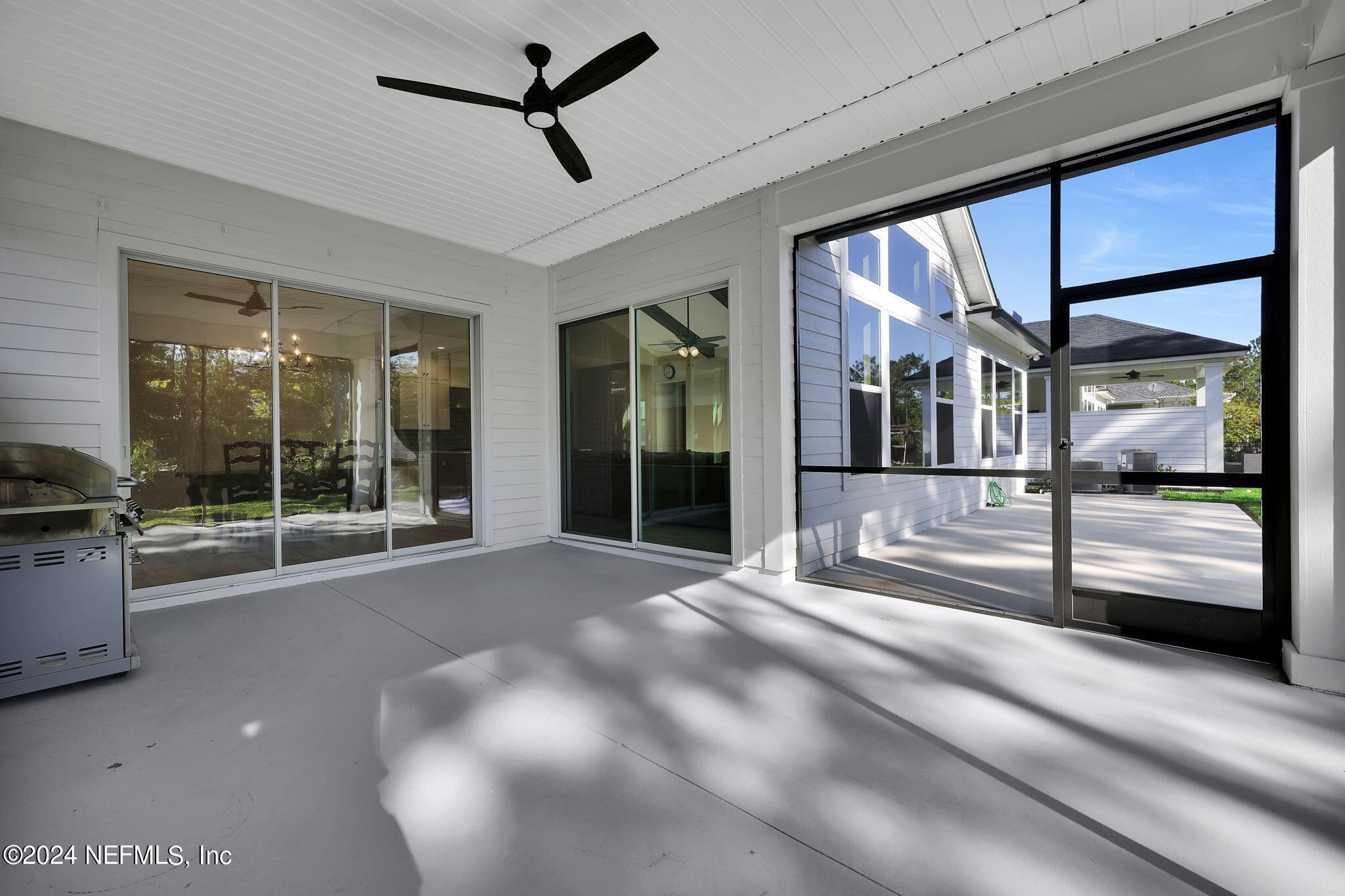 541 VILLAGE GRANDE Drive