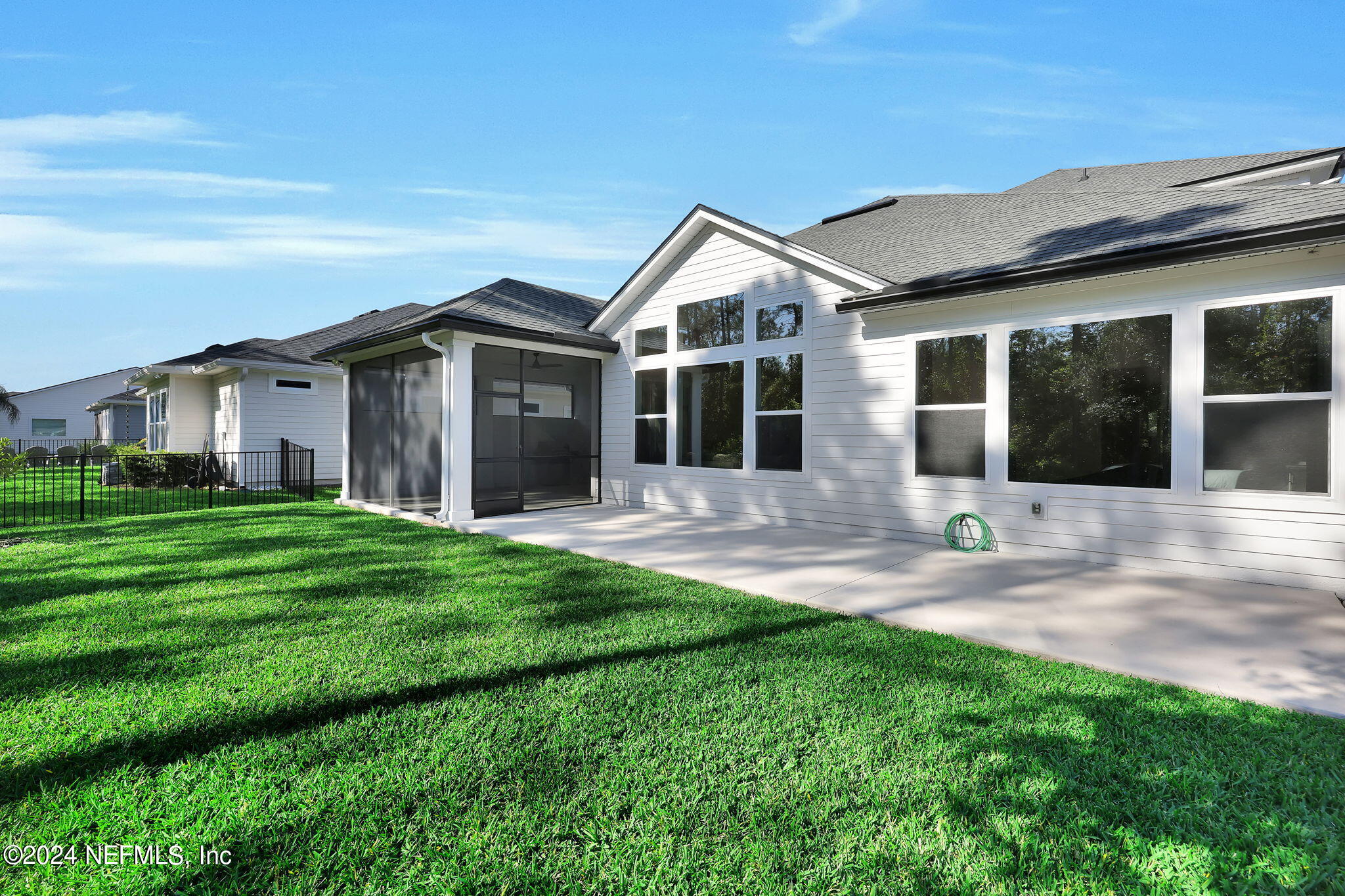 541 VILLAGE GRANDE Drive