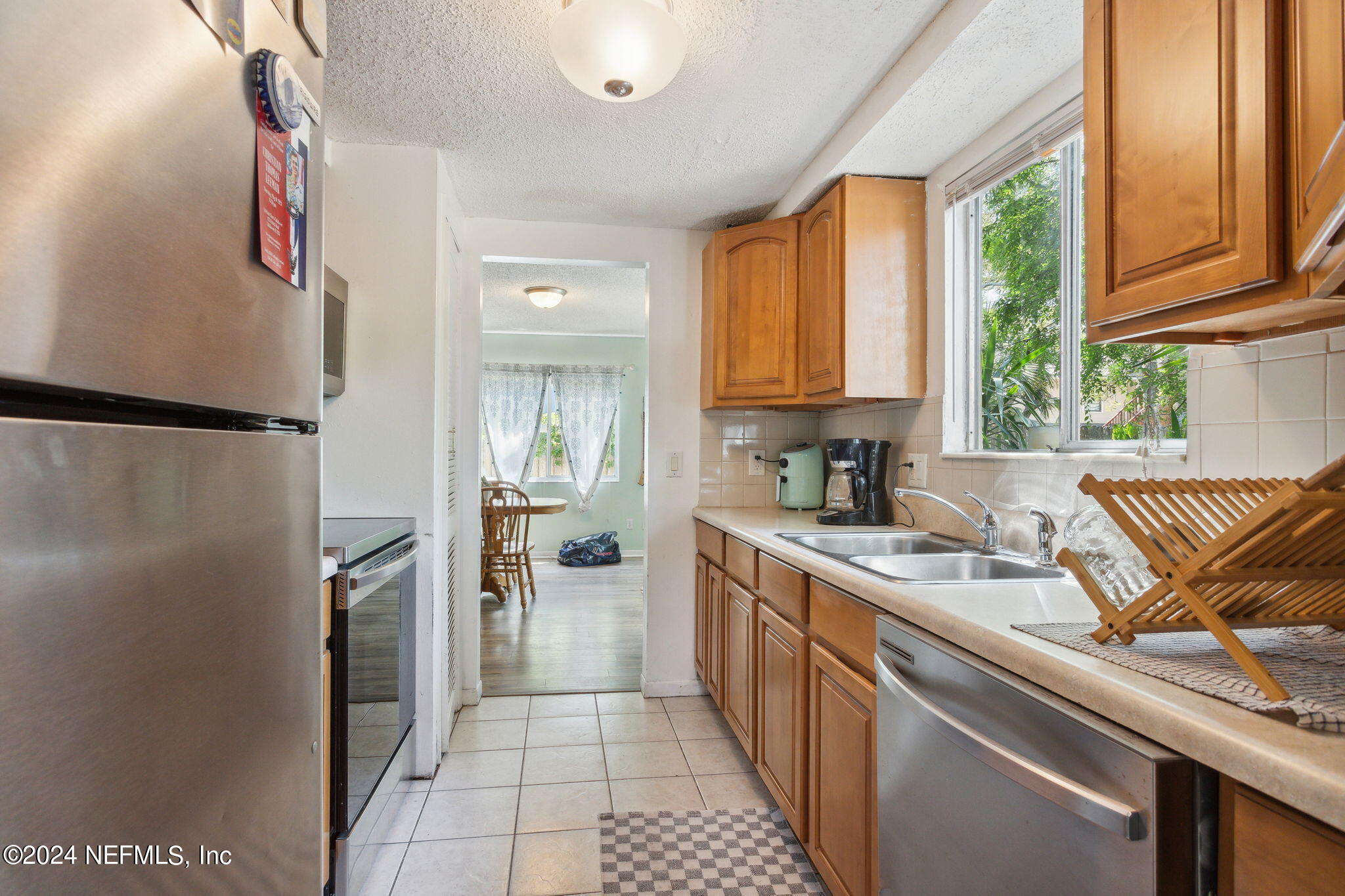 1154 PENMAN Road