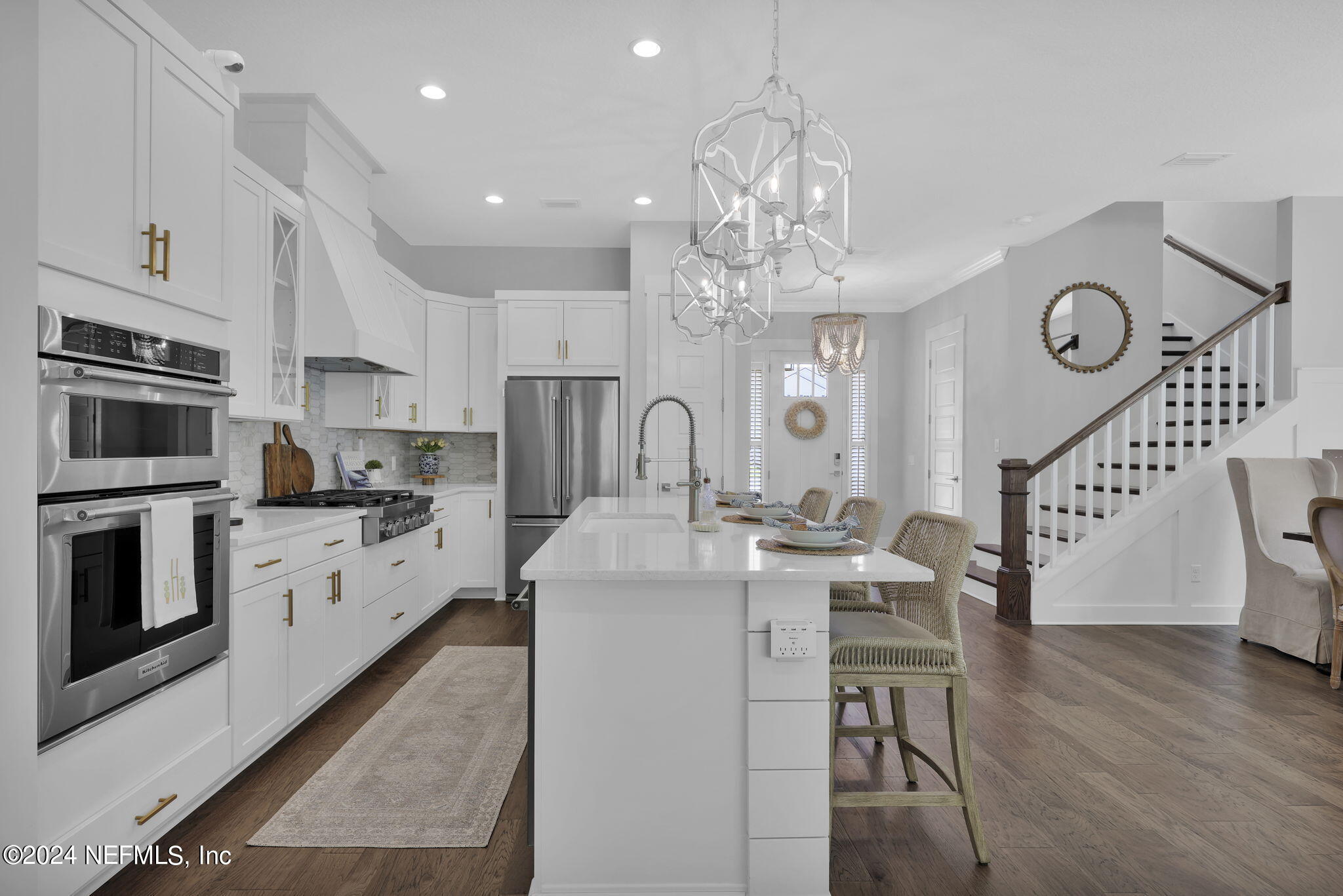388 PARKBLUFF CIRCLE Circle