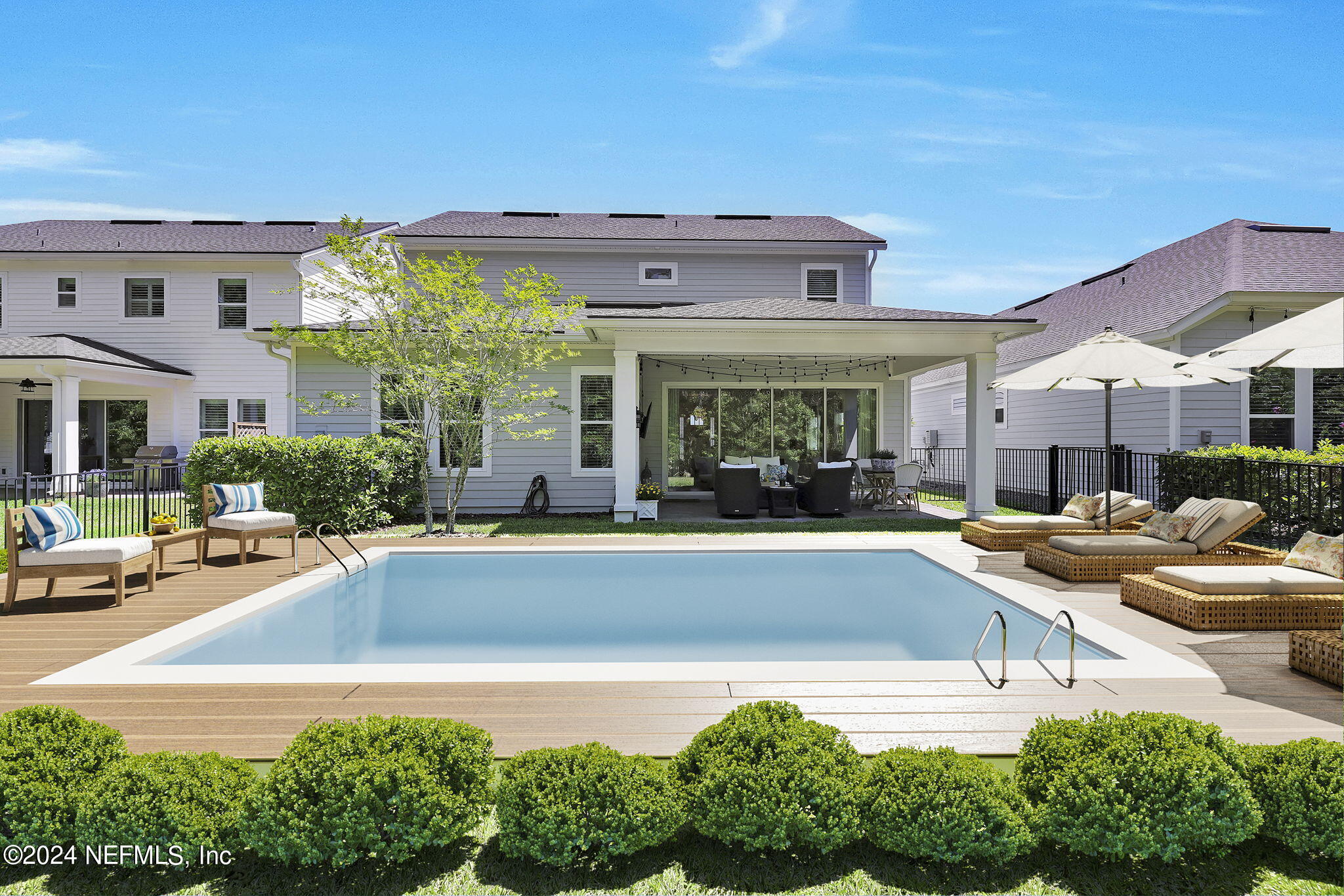 388 PARKBLUFF CIRCLE Circle