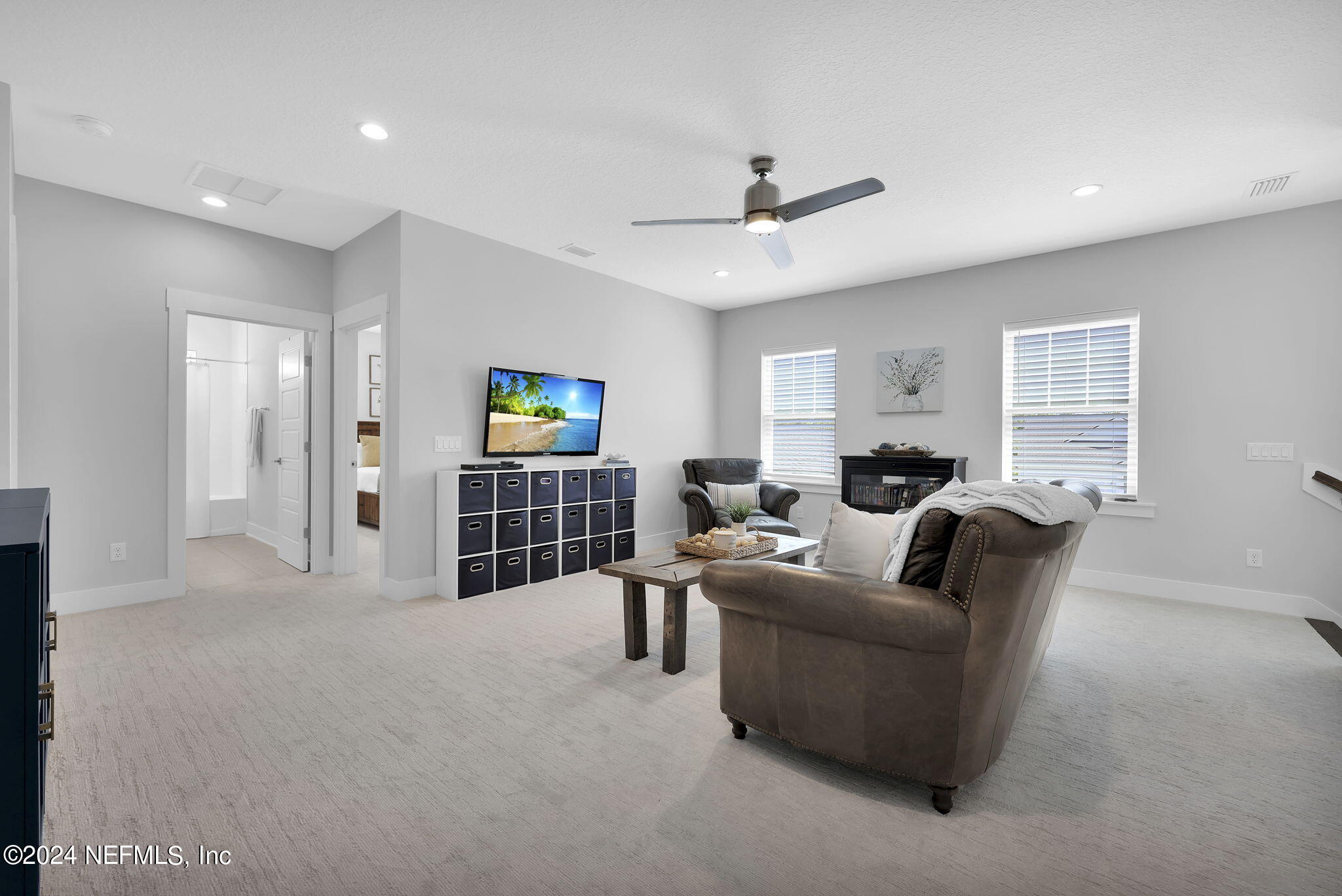 388 PARKBLUFF CIRCLE Circle