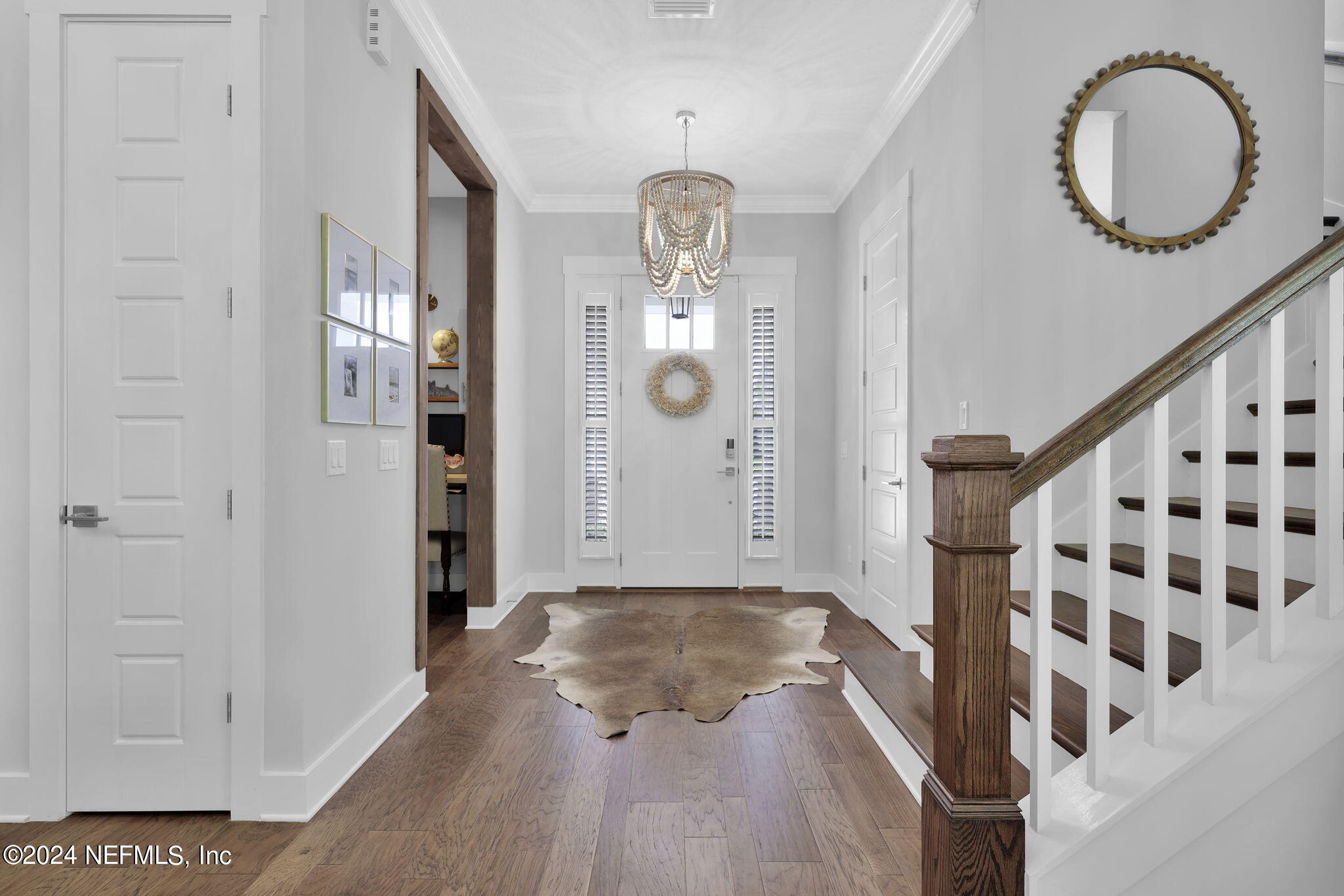 388 PARKBLUFF CIRCLE Circle