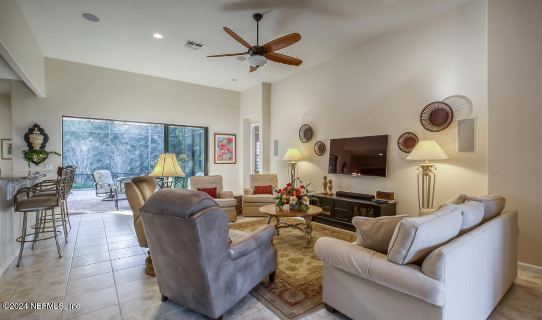 163 THICKET CREEK Trail