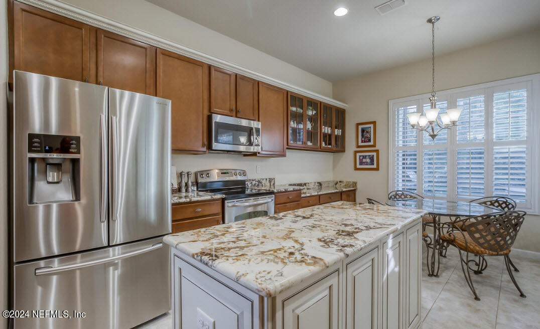 163 THICKET CREEK Trail