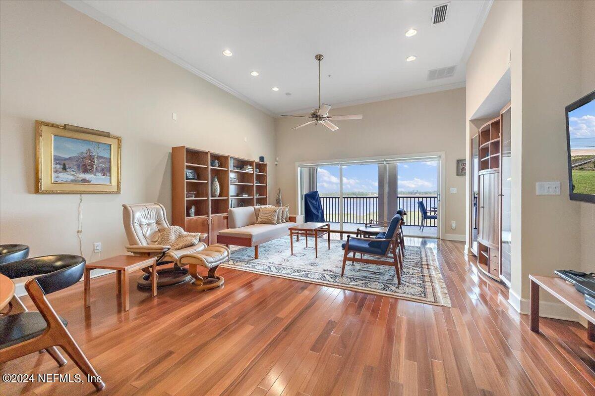 13846 ATLANTIC Boulevard, 616