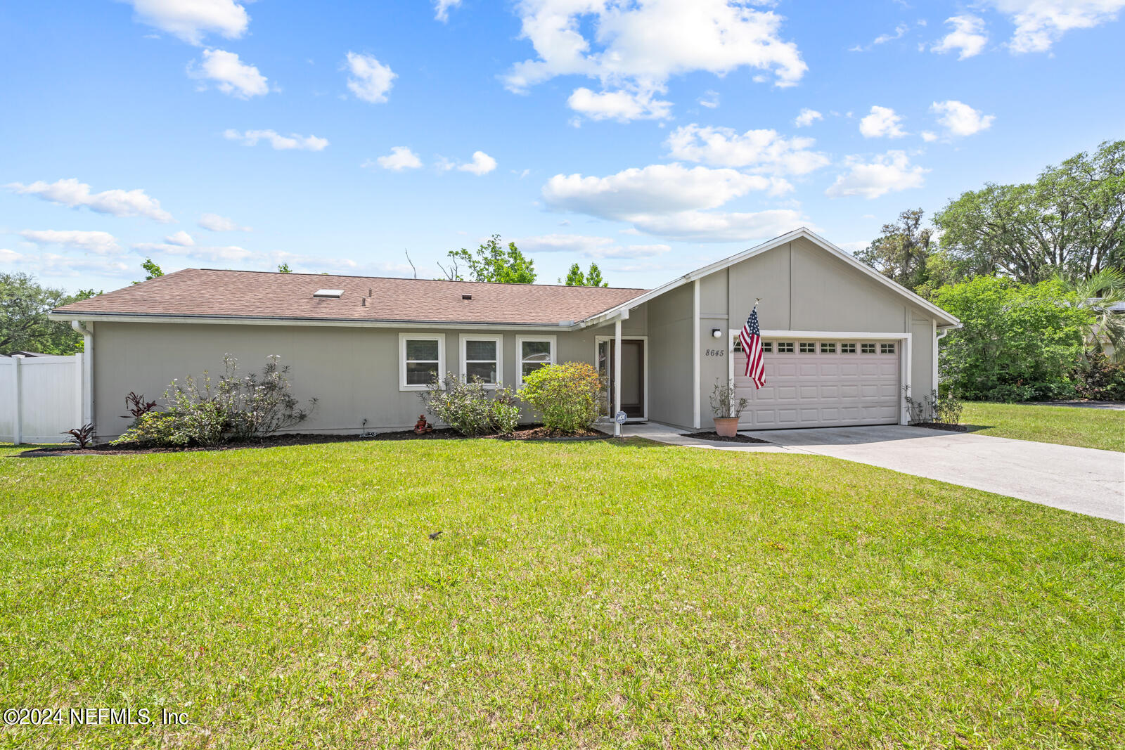 8645 BISHOPSWOOD Drive