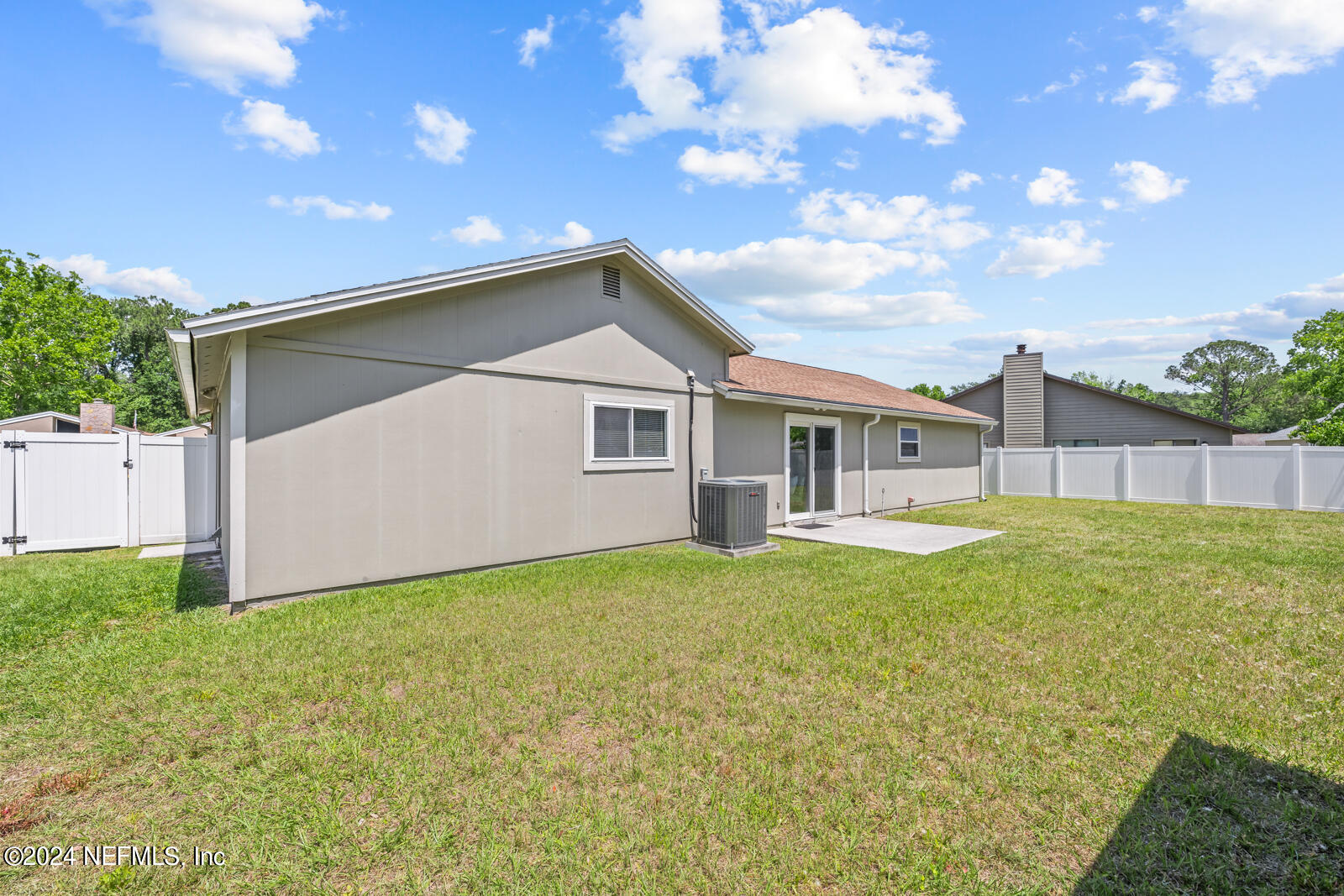 8645 BISHOPSWOOD Drive