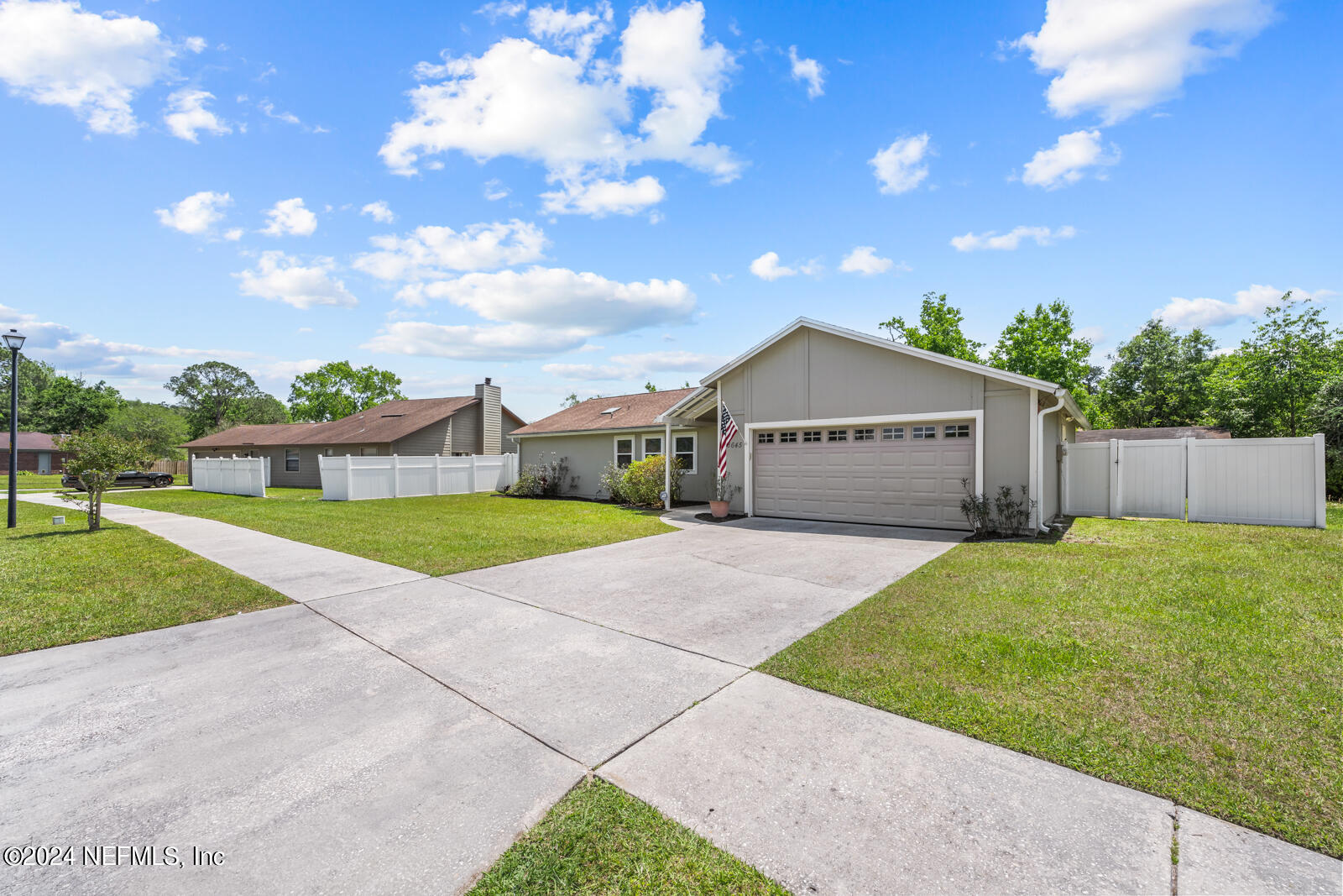 8645 BISHOPSWOOD Drive