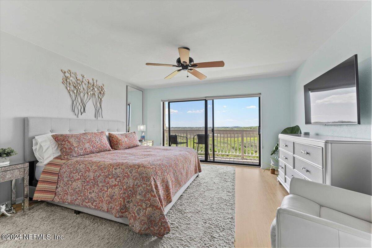 3385 COASTAL Highway, 25