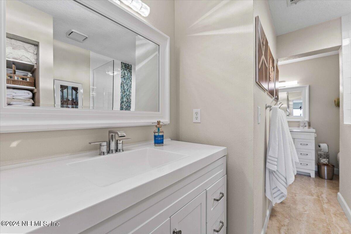 3385 COASTAL Highway, 25