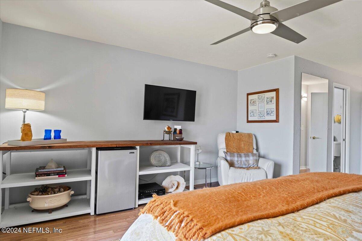 3385 COASTAL Highway, 25