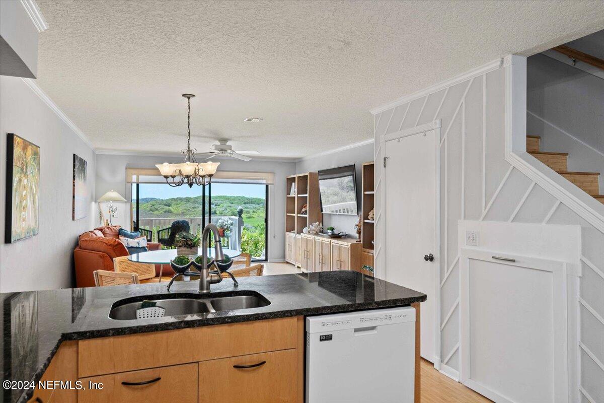 3385 COASTAL Highway, 25