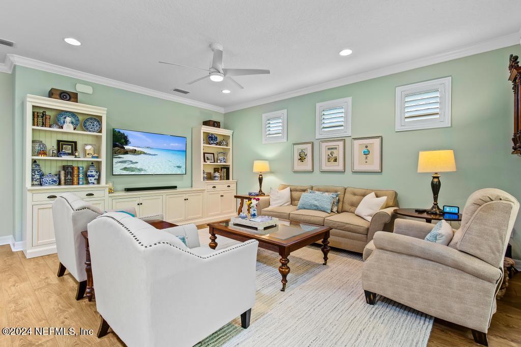 318 SWEET PINE Trail