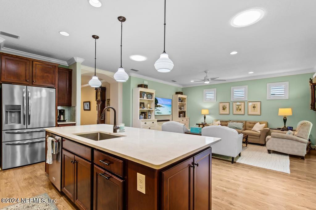 318 SWEET PINE Trail