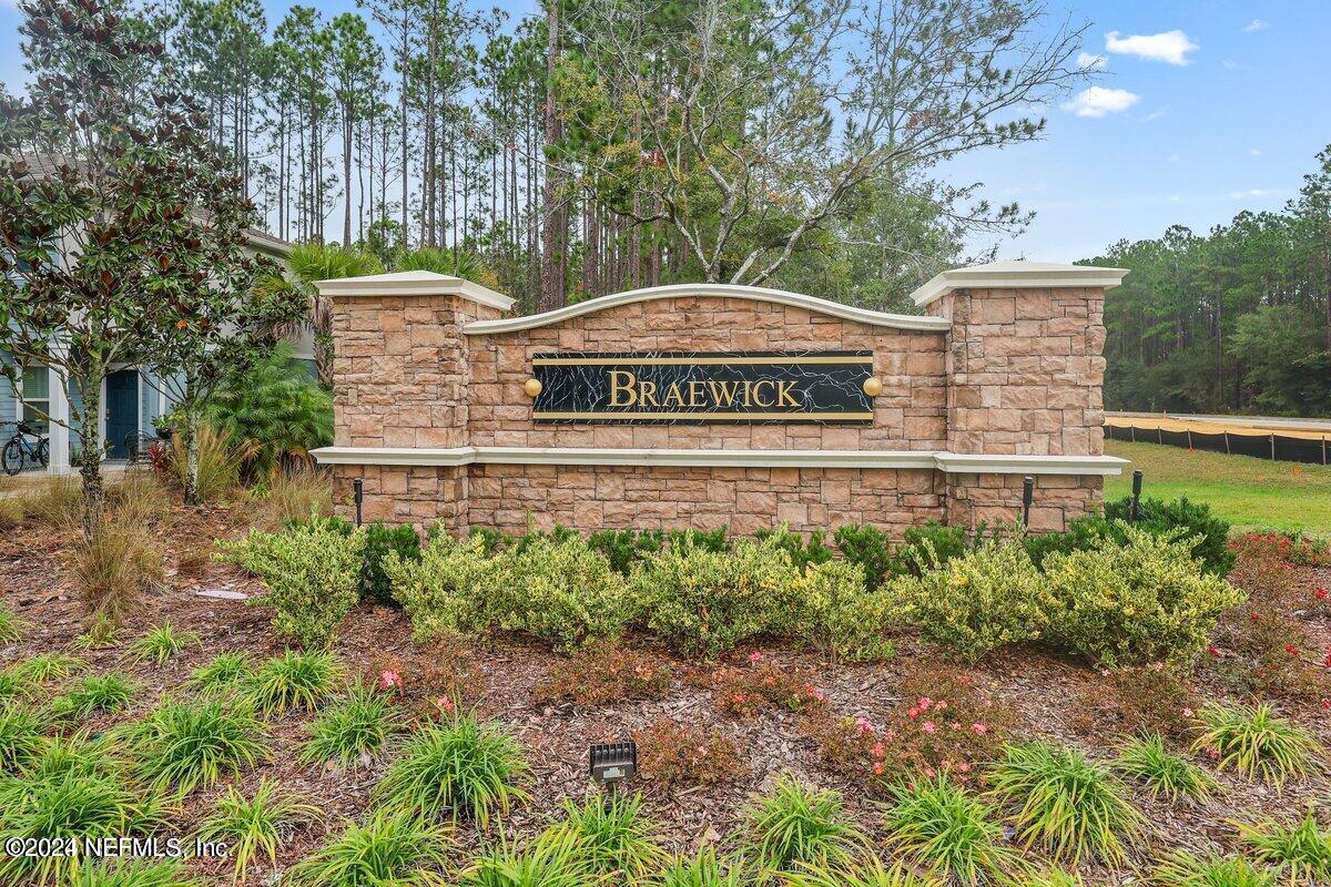 62 SCOTCH PEBBLE Drive