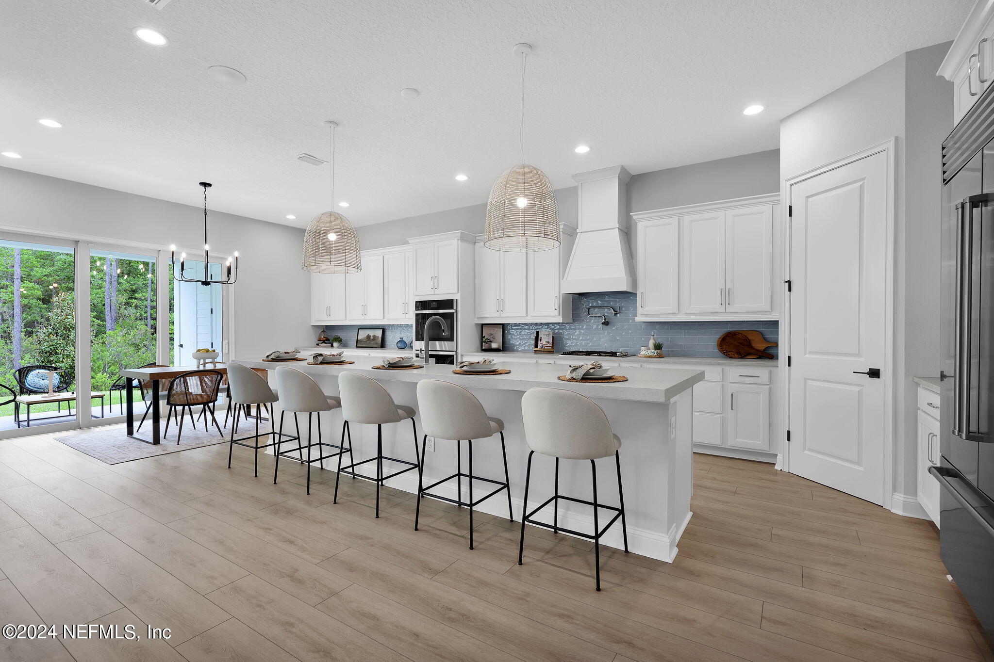 659 SEAGROVE Drive
